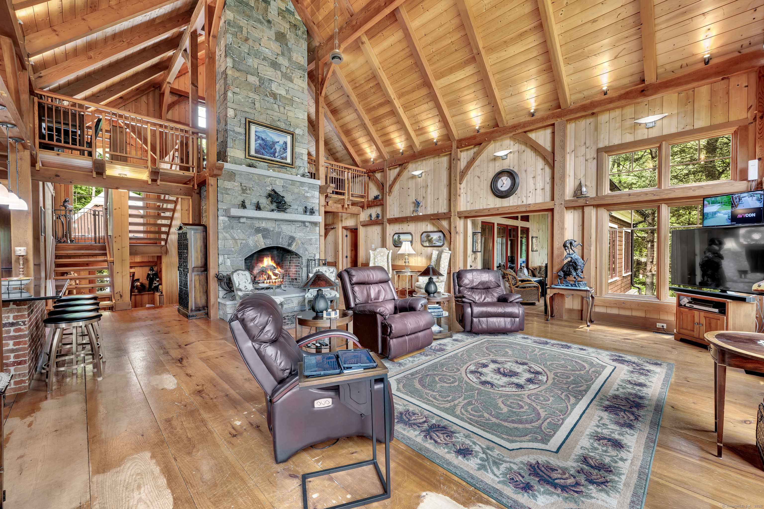 Southbury, CT 06488,218 Kuhne Road