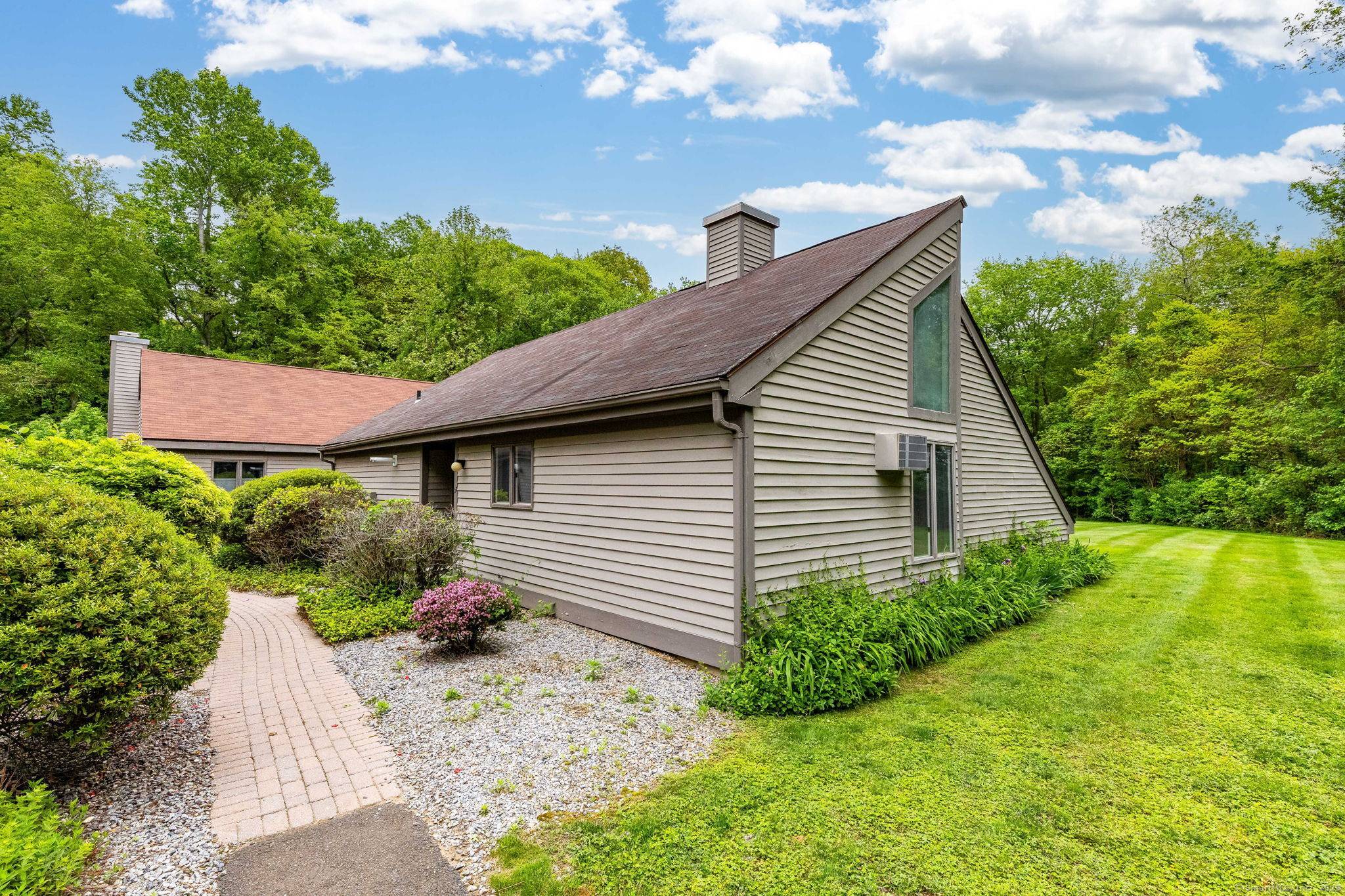 Madison, CT 06443,23A Yankee Glen Drive #23A