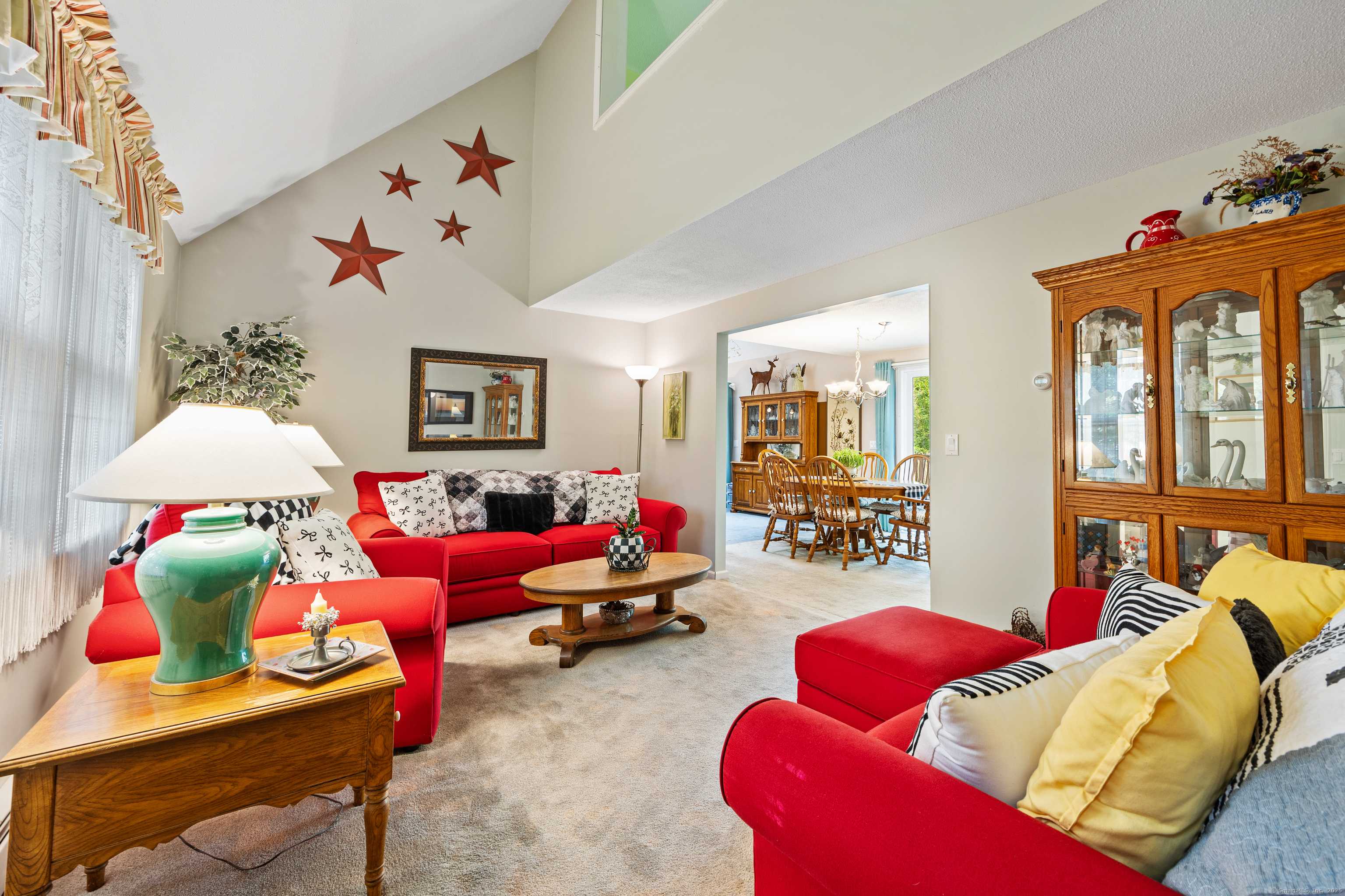Old Saybrook, CT 06475,76 River W Street