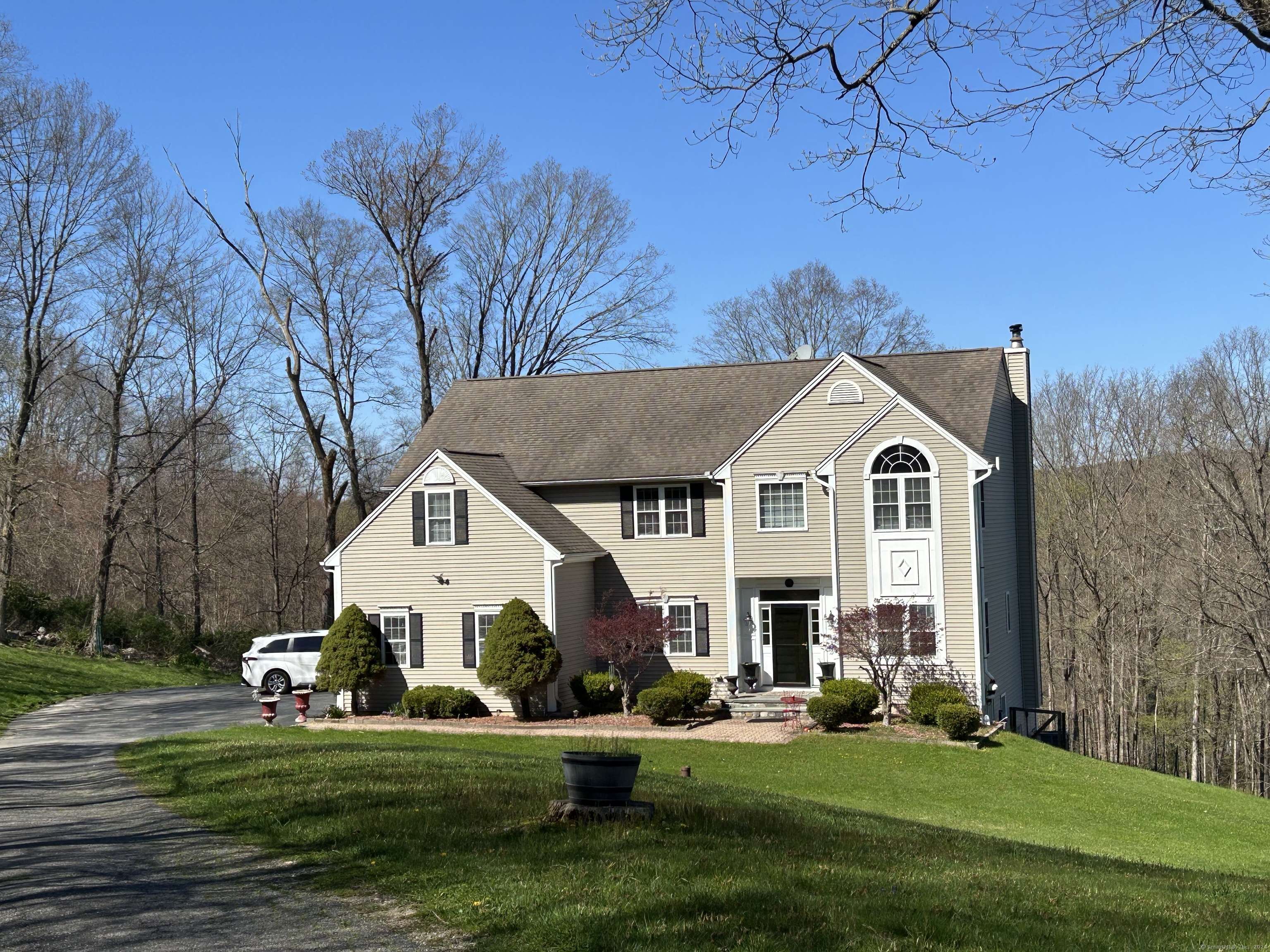Brookfield, CT 06804,77C Long Meadow Hill Road