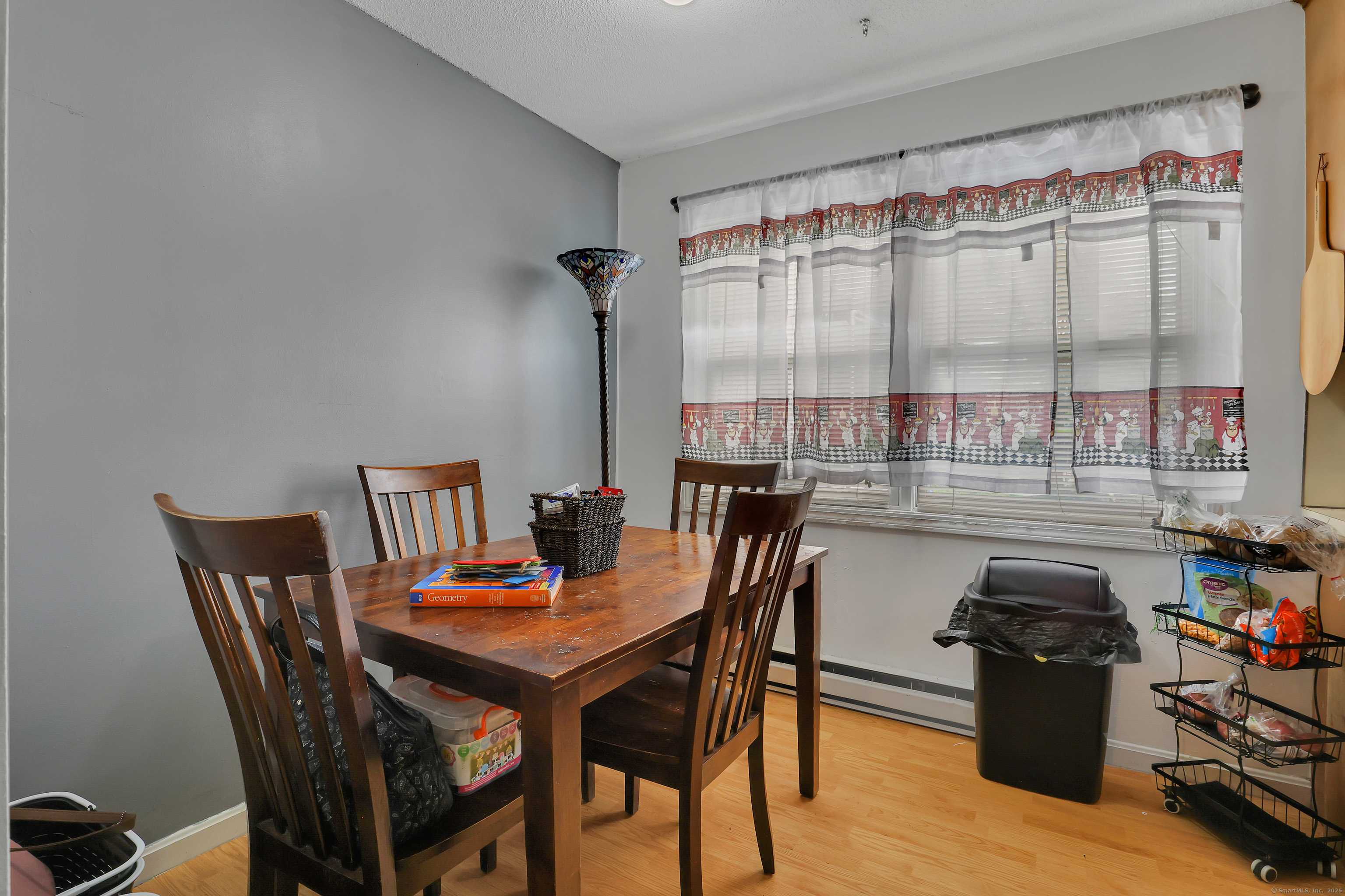 New Britain, CT 06051,239 Glen Street #3F