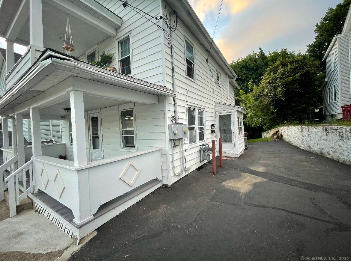 Naugatuck, CT 06770,198 Maple Street