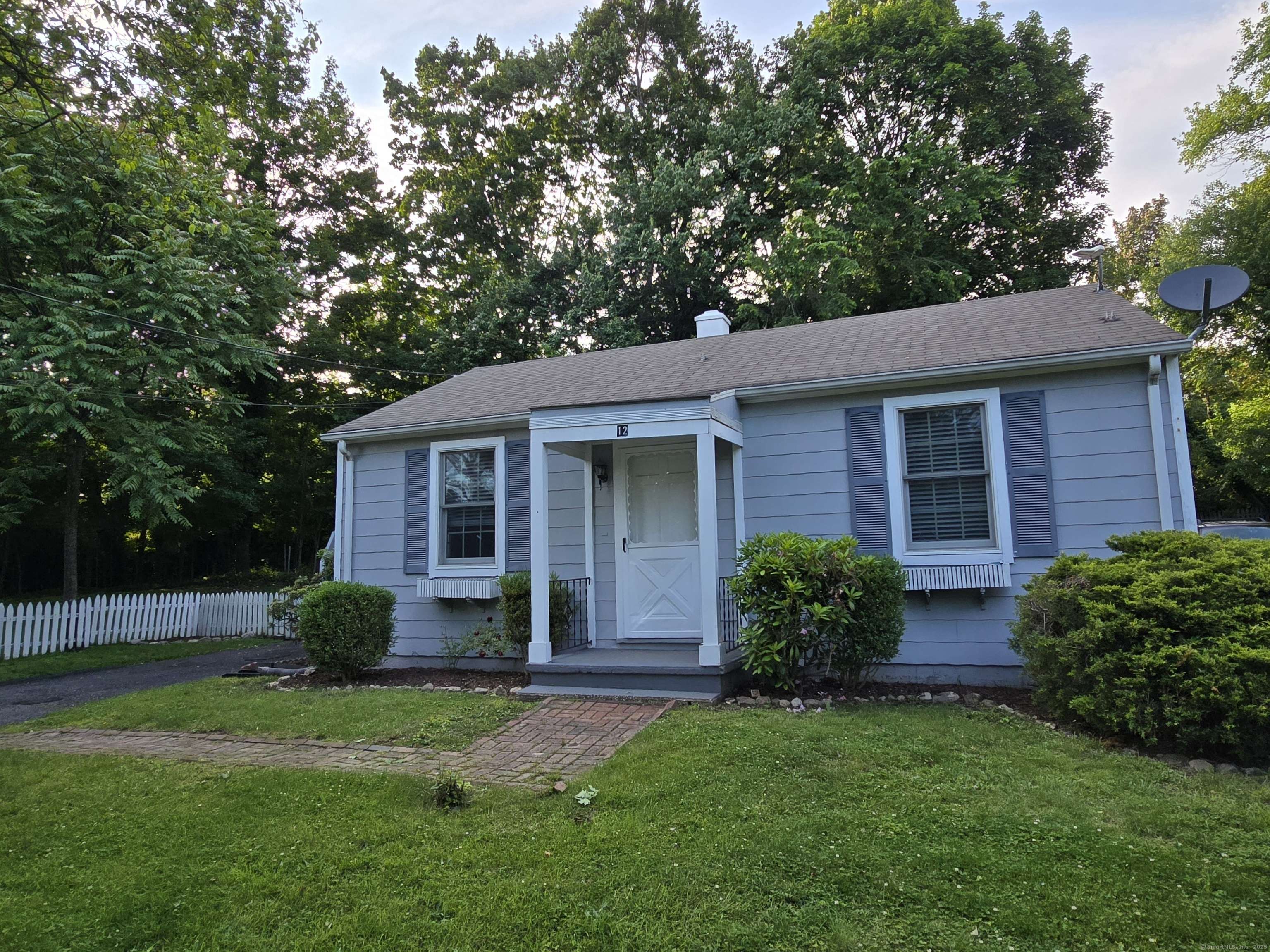 Darien, CT 06820,12 Wistar Court