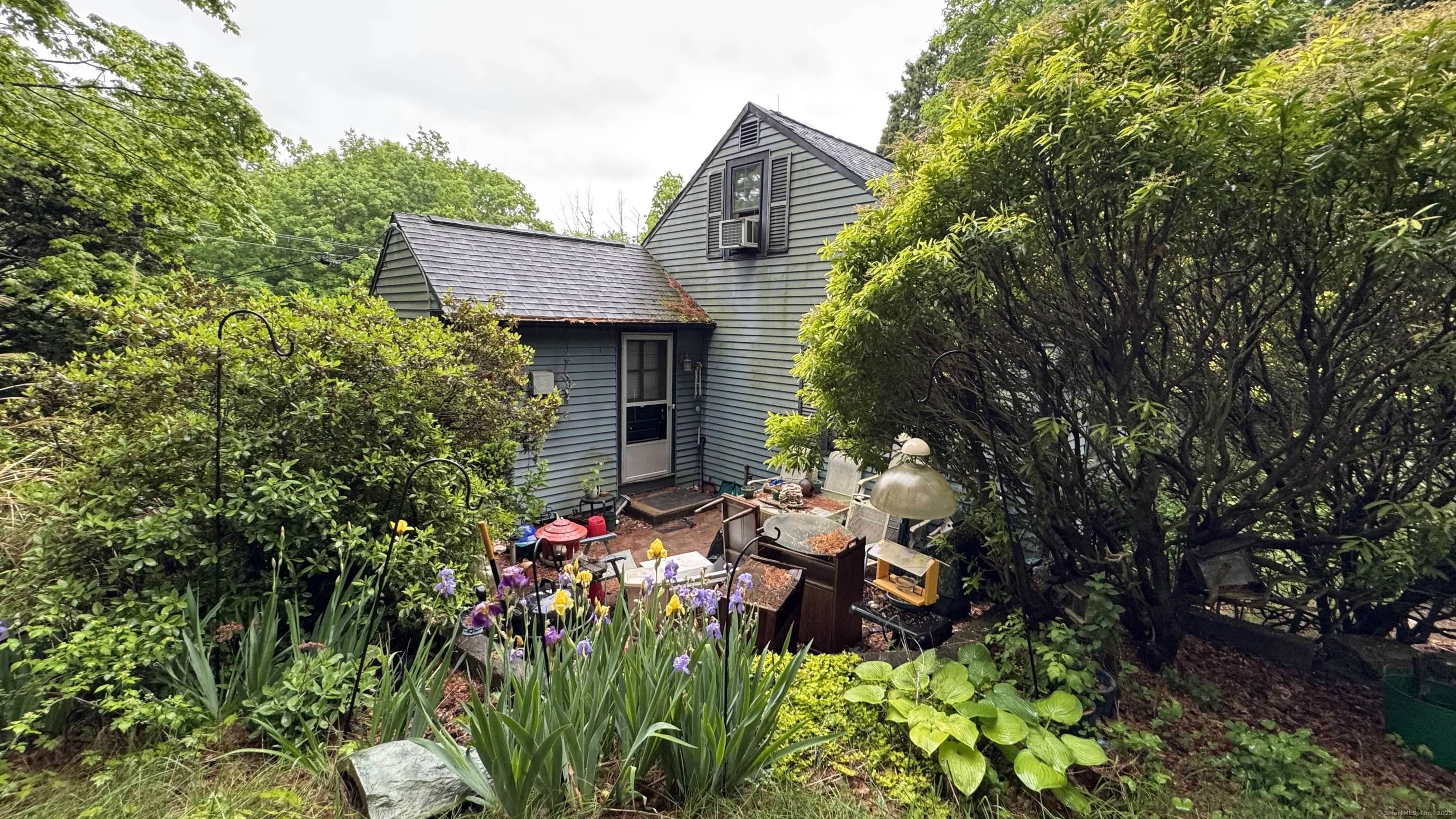 Mansfield, CT 06250,309 Storrs Road