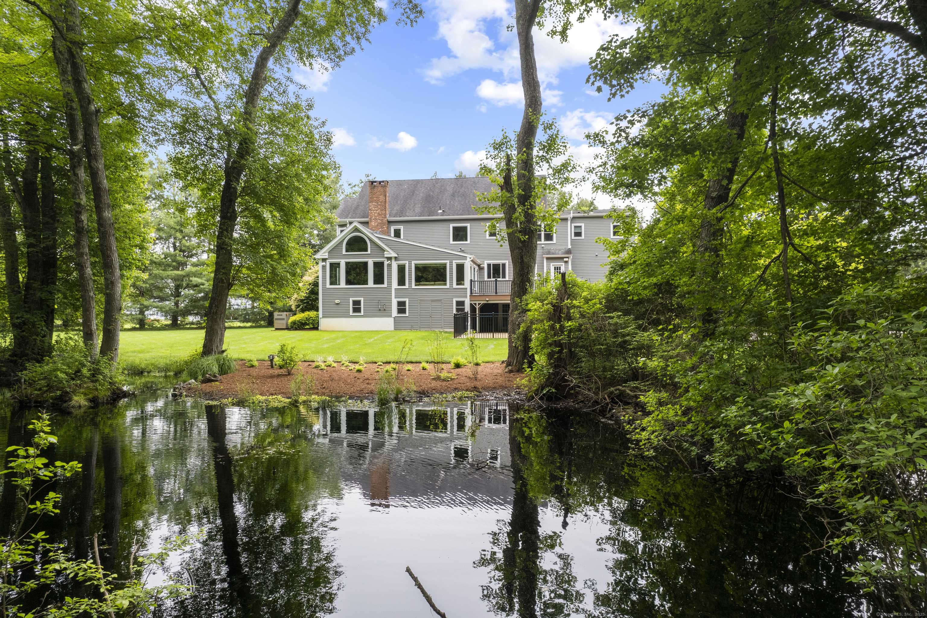 Madison, CT 06443,28 Indian Trail