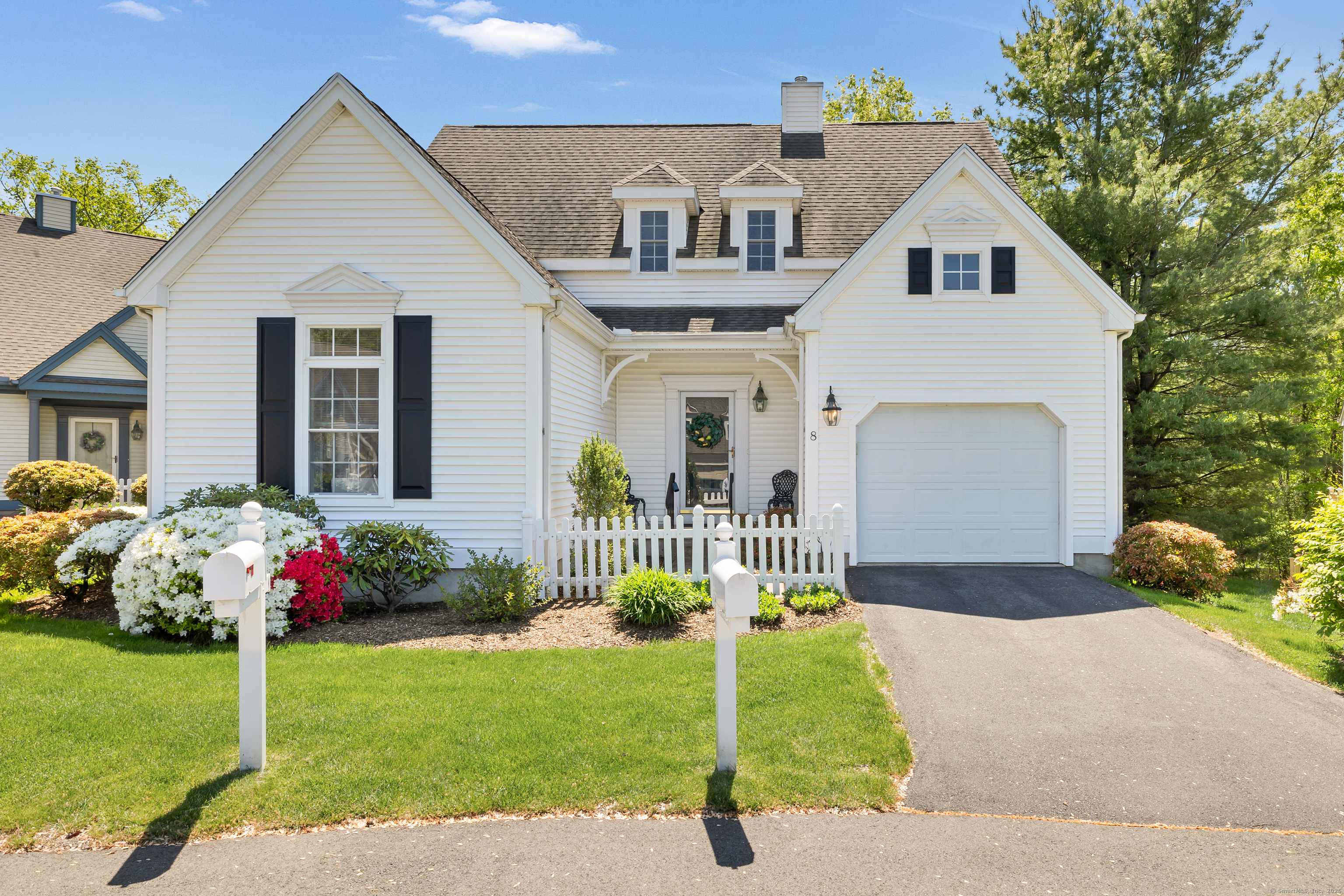 Farmington, CT 06032,8 Mulberry Lane #8