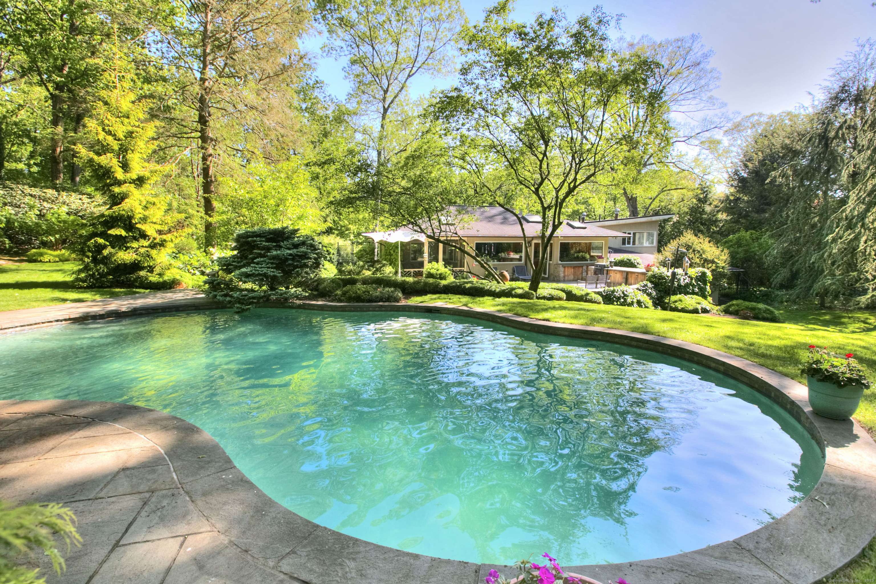 Westport, CT 06880,11 Dogwood Lane
