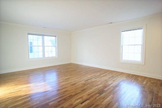 Norwalk, CT 06850,44 Stuart Avenue #B6