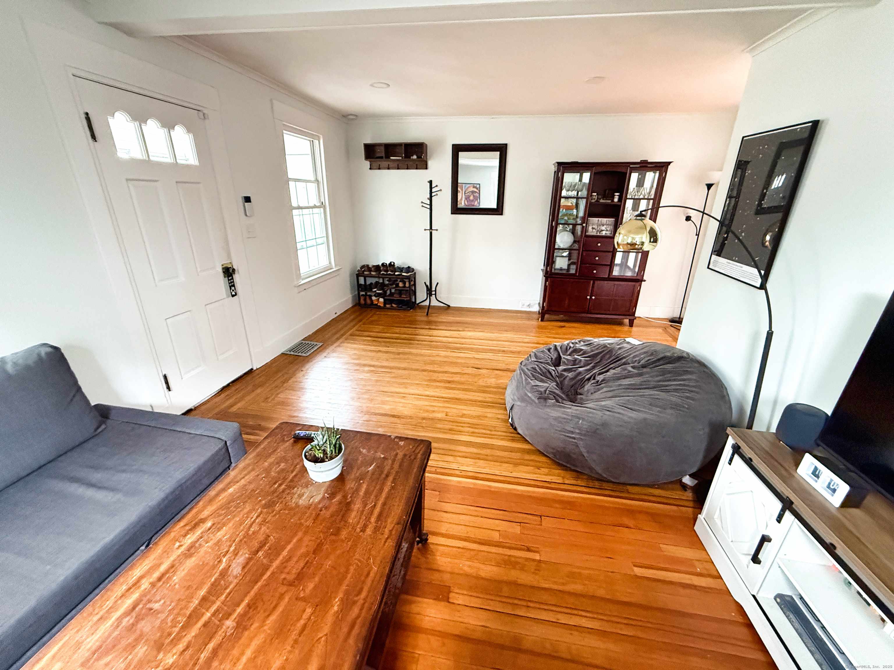 West Haven, CT 06516,124 Richards Street