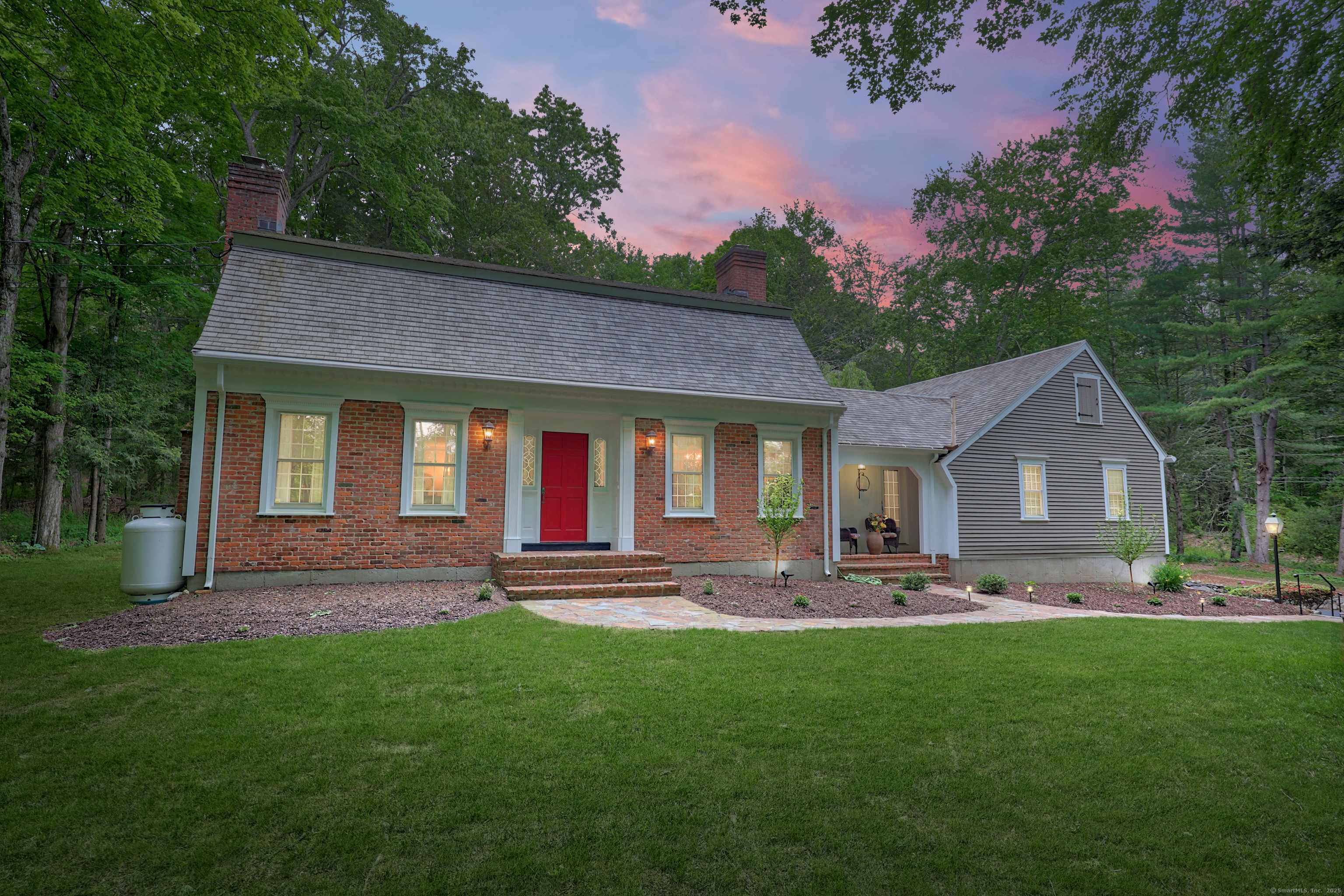 Southbury, CT 06488,287 North Poverty Road
