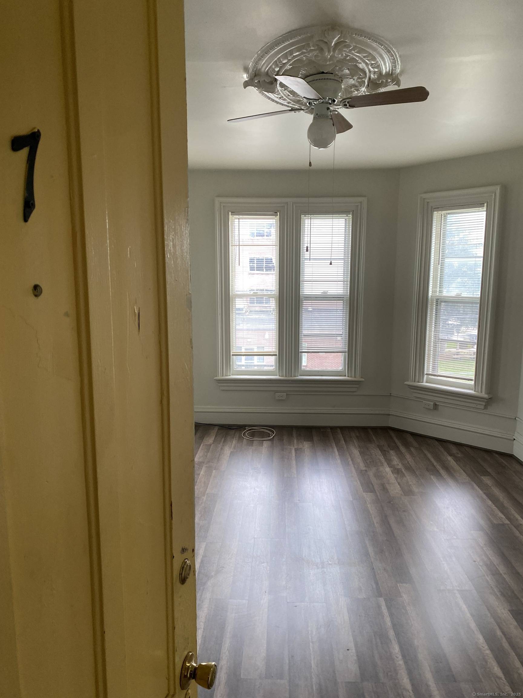 Bridgeport, CT 06604,789 Park Avenue #7