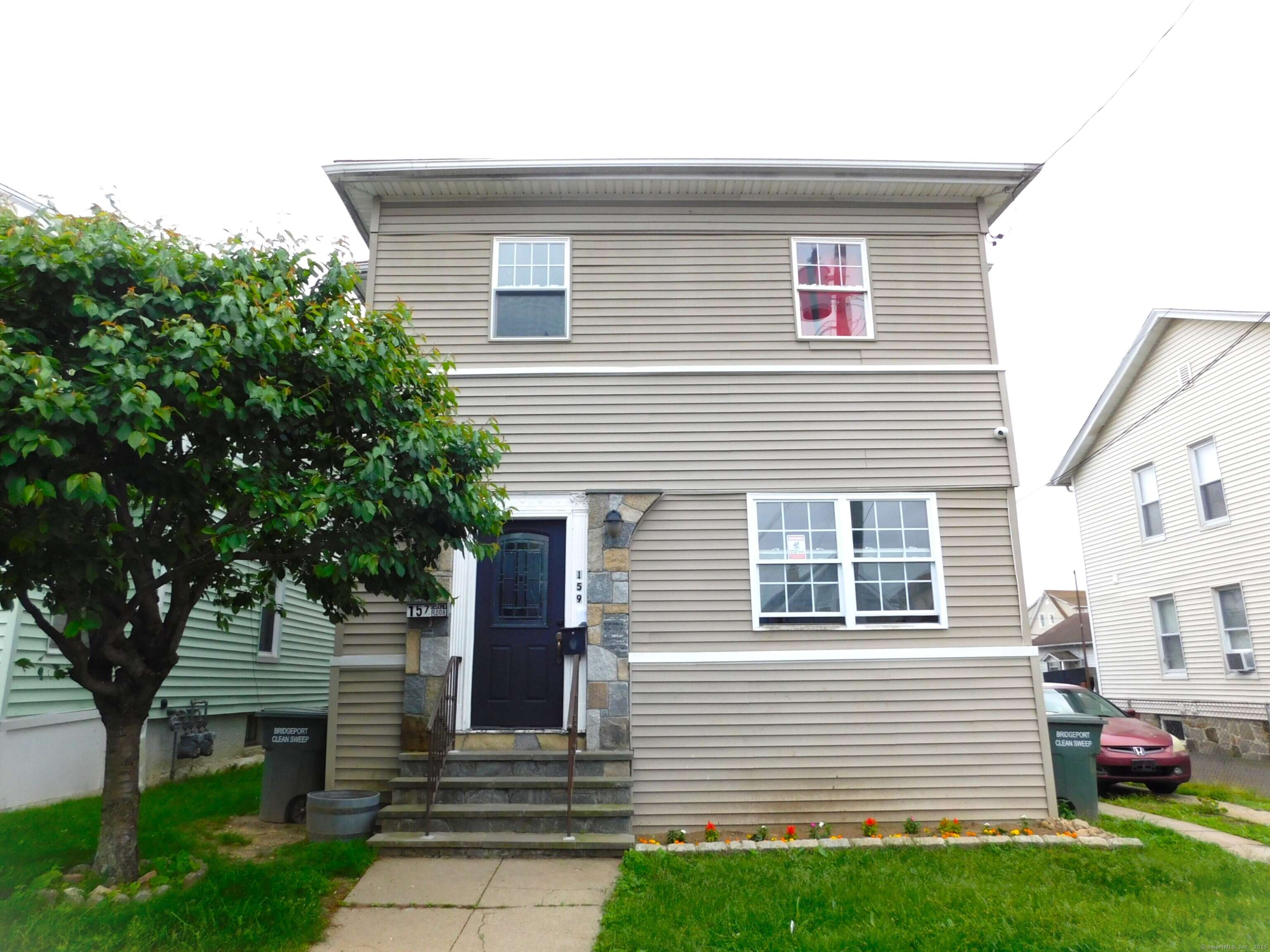 Bridgeport, CT 06606,157 Madison Terrace