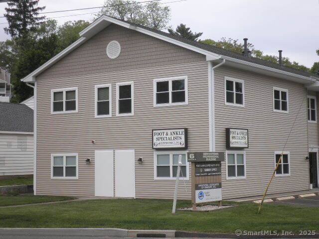 Danbury, CT 06810,6 Germantown Road #6