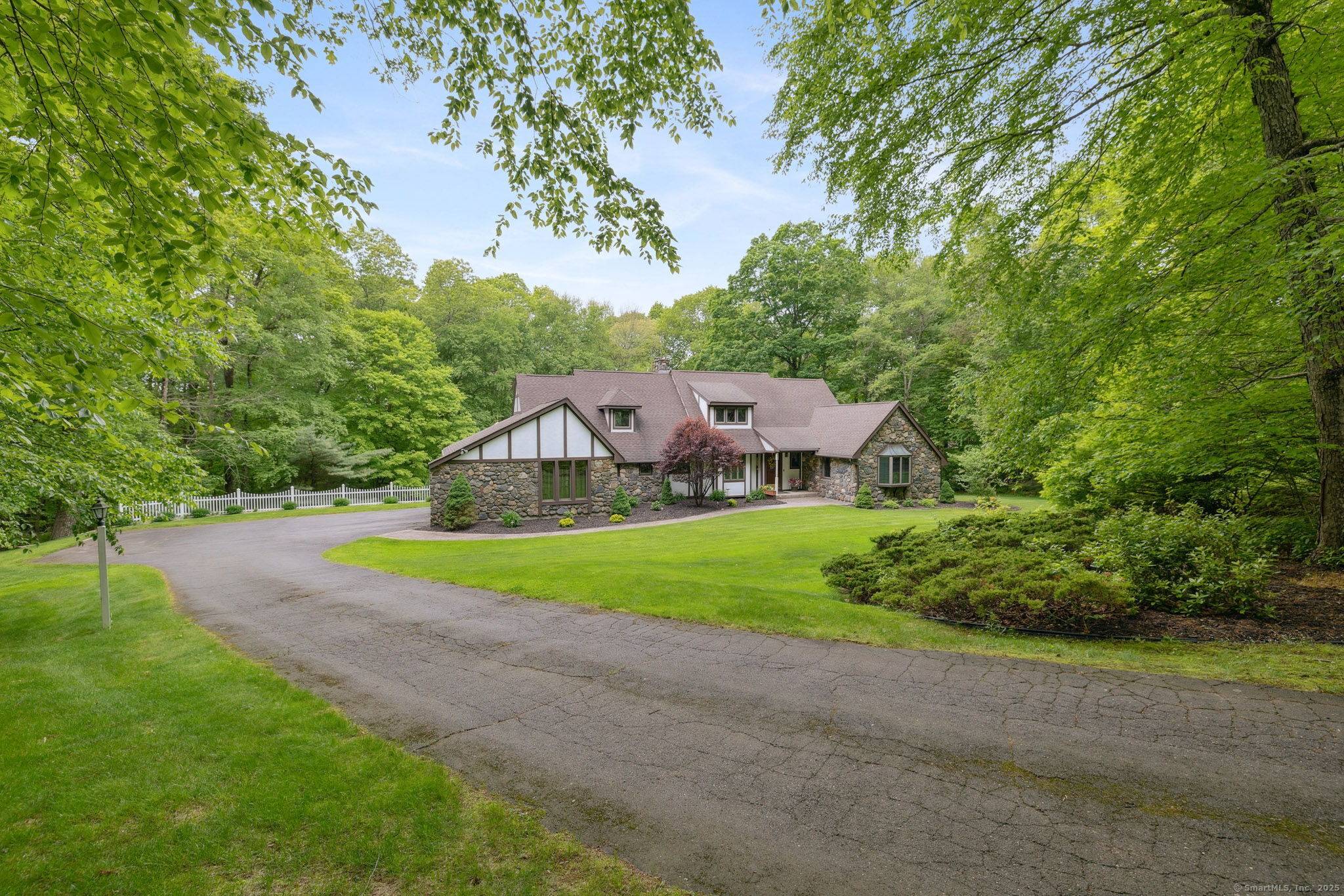 Vernon, CT 06066,23 Ravens Croft Road