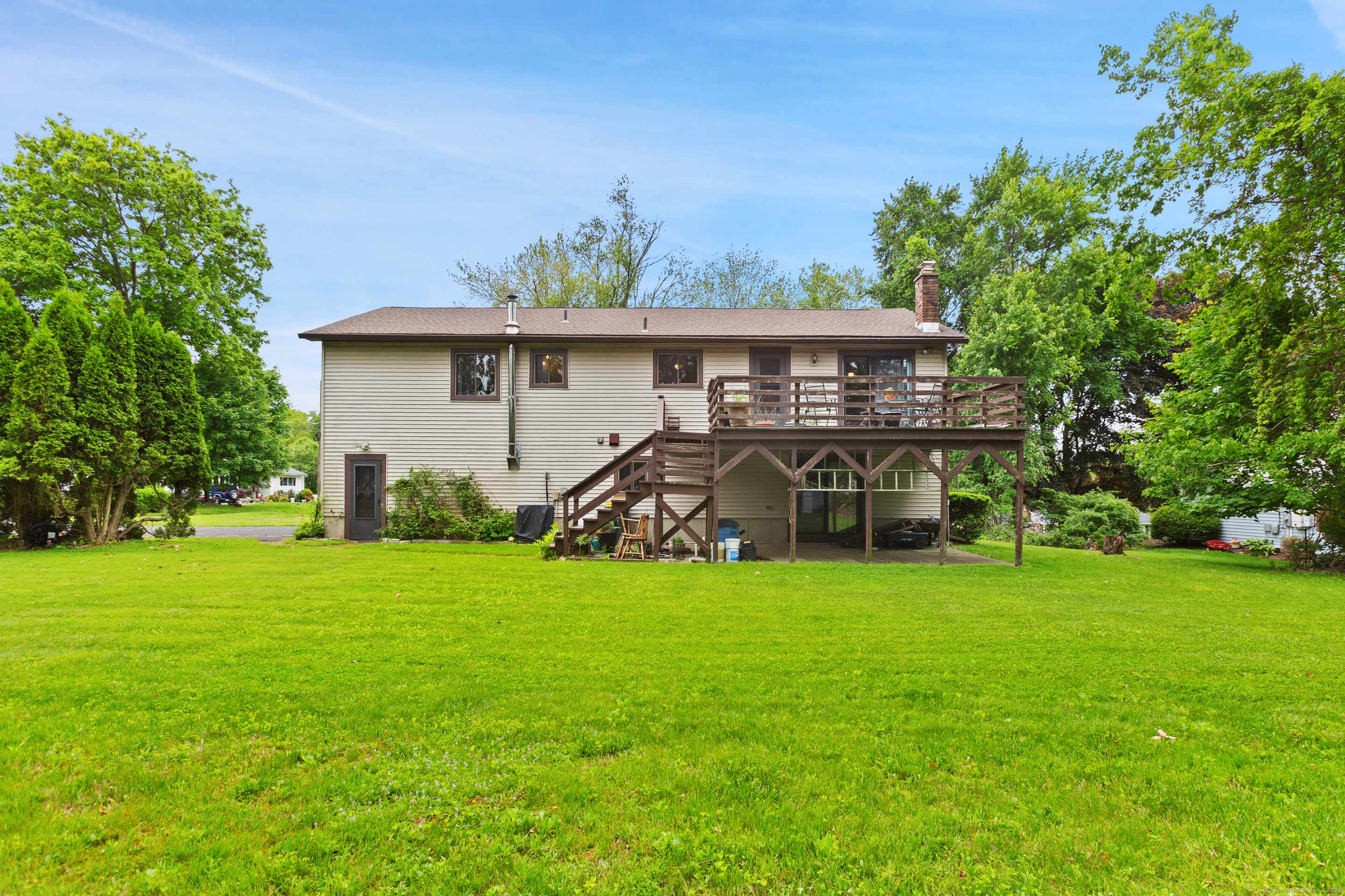 New Fairfield, CT 06812,25 Fox Hollow Road