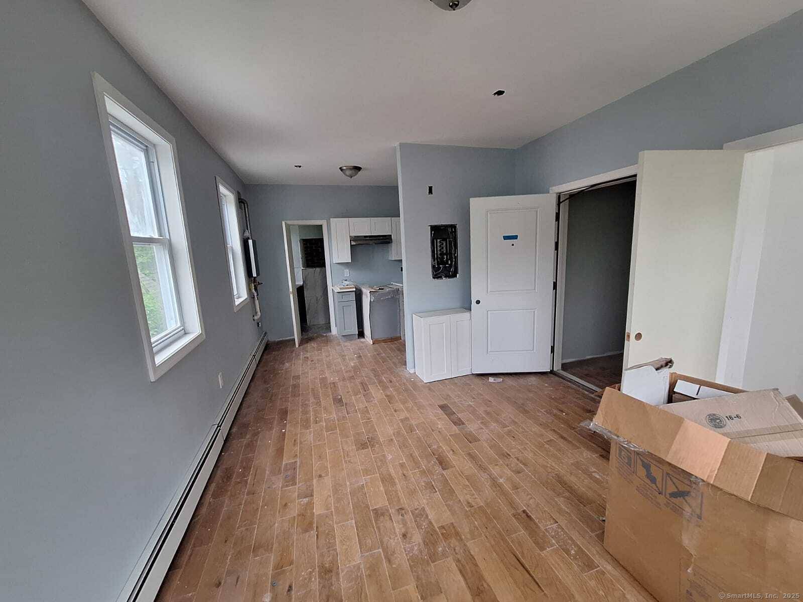 Waterbury, CT 06710,365 Willow Street