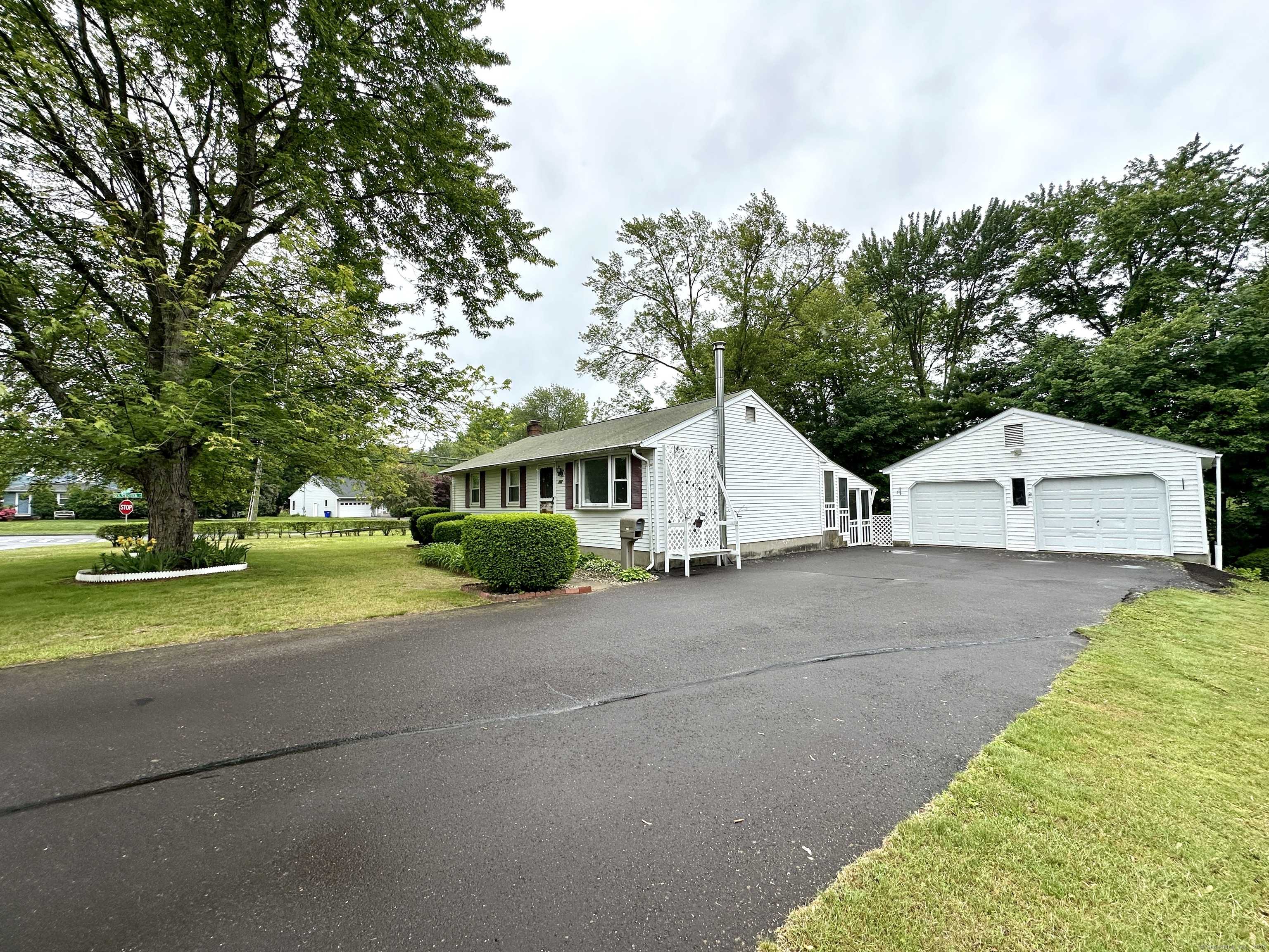Windsor Locks, CT 06096,107 Montemerlo Avenue