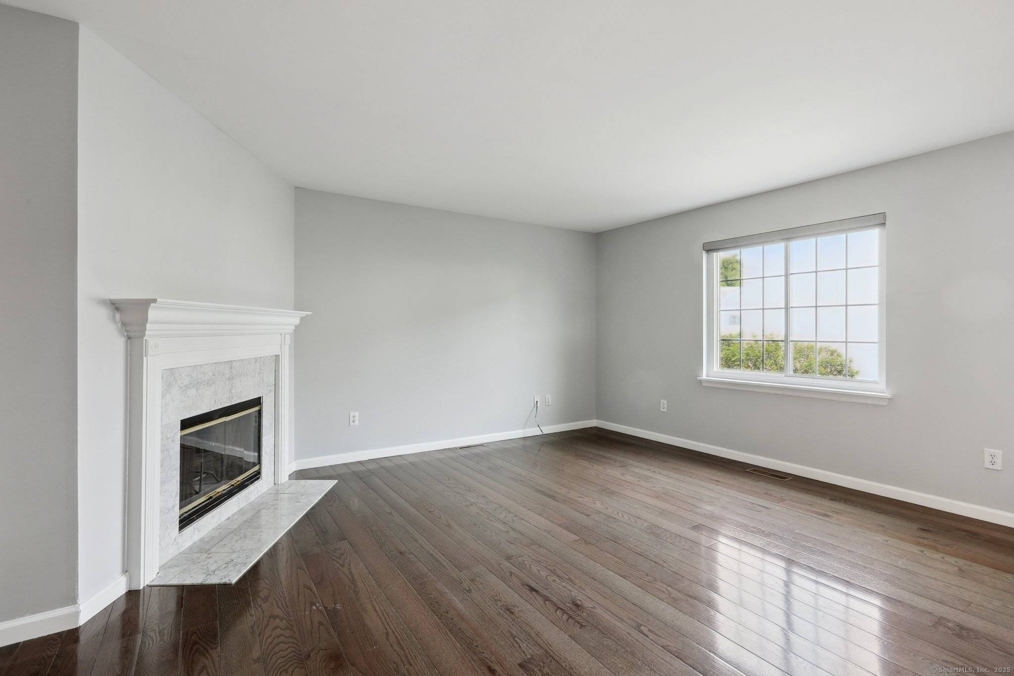 Danbury, CT 06810,14 South Street #20