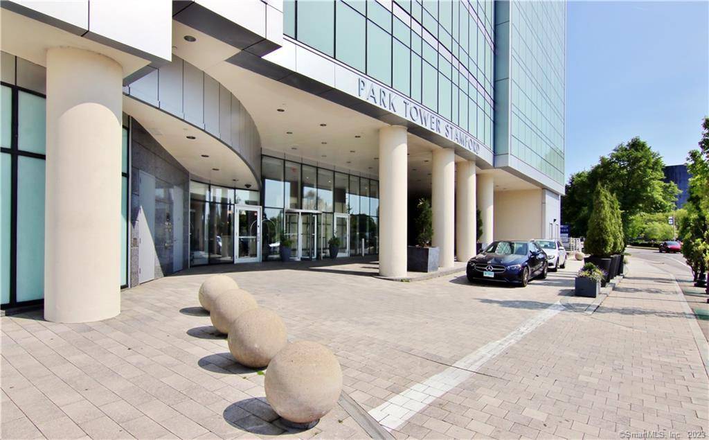 Stamford, CT 06901,1 Broad Street #18A