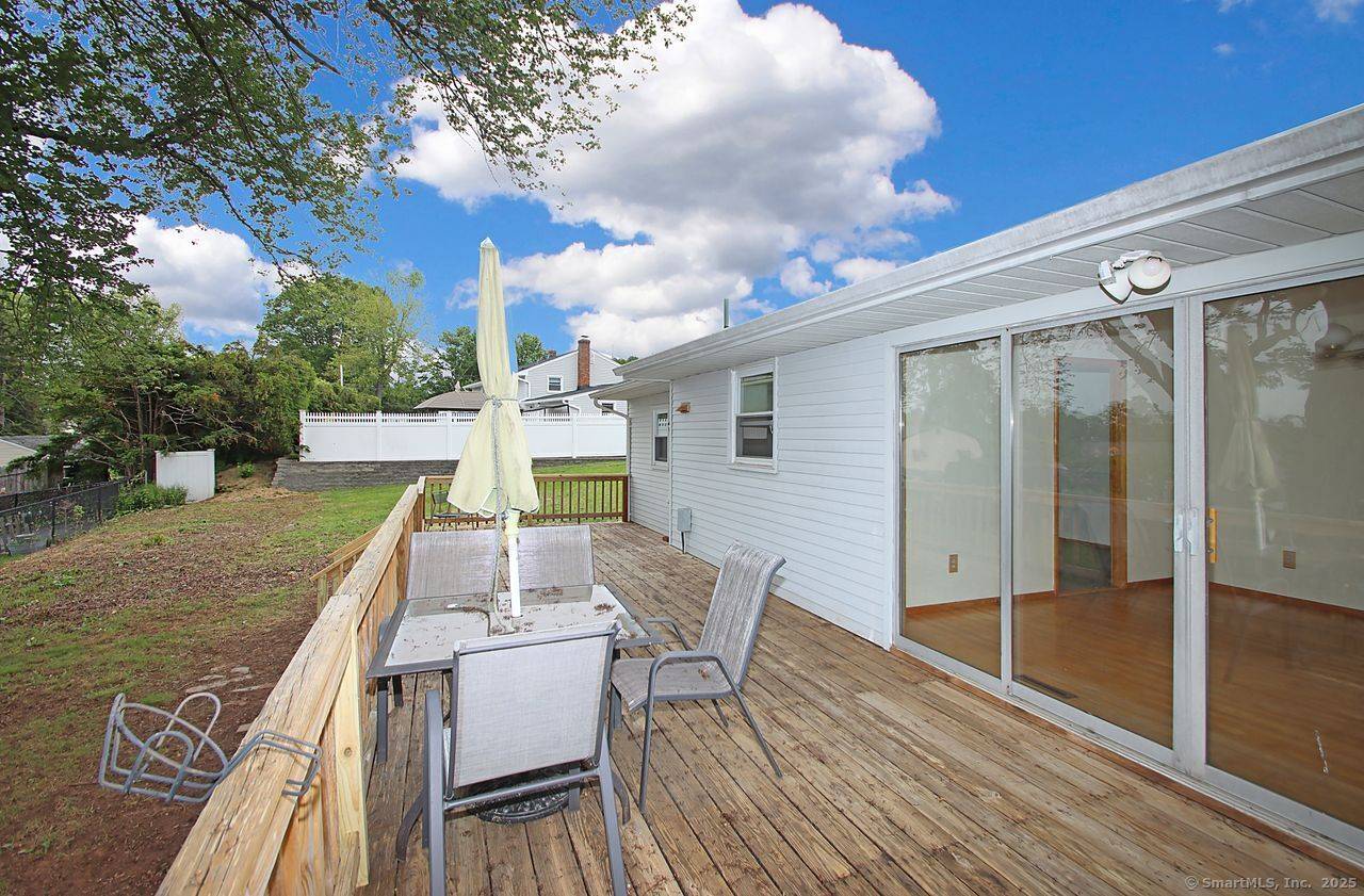 Wallingford, CT 06492,65 Bayberry Drive