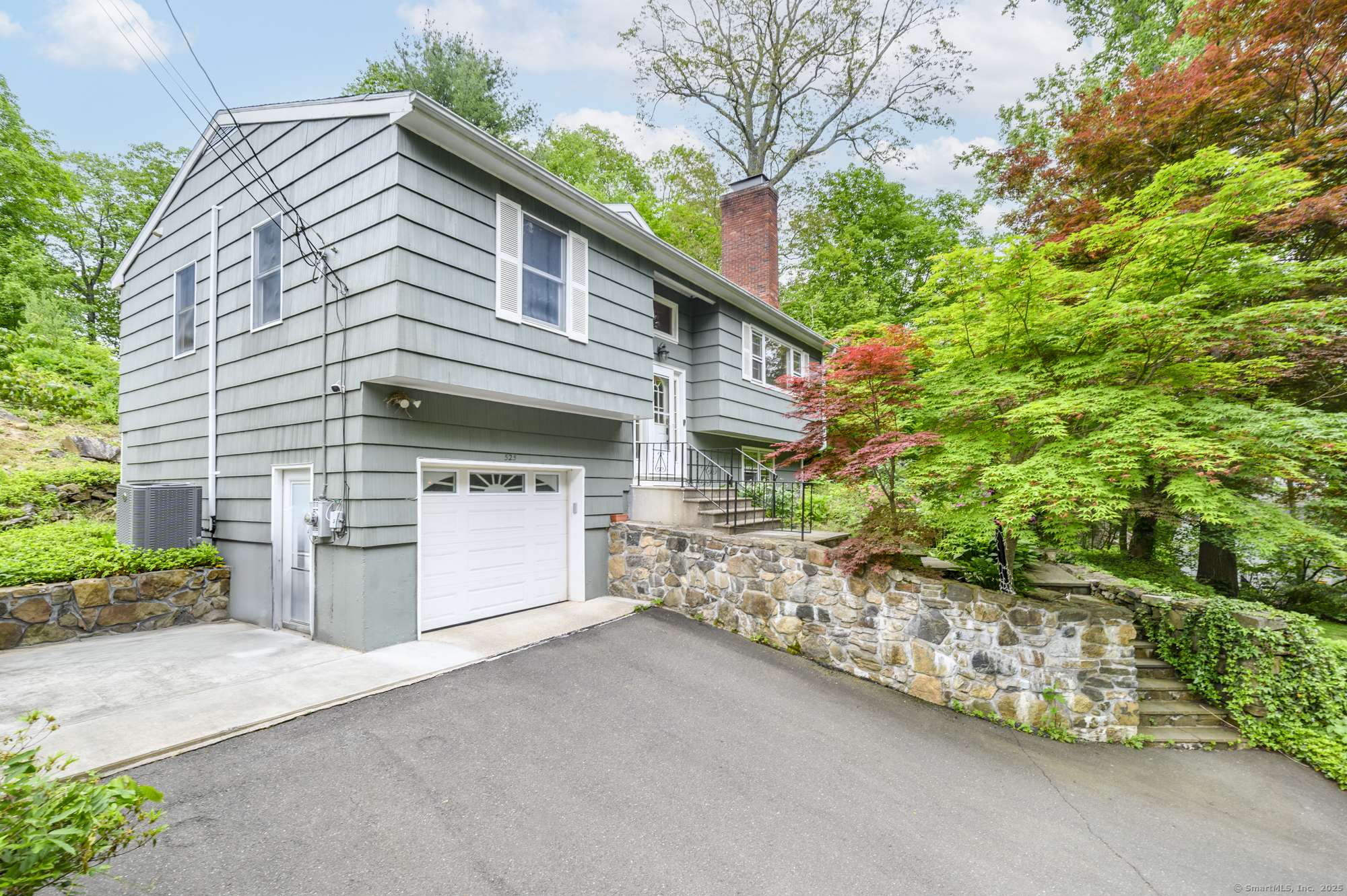 Ridgefield, CT 06877,525 Bennetts Farm Road