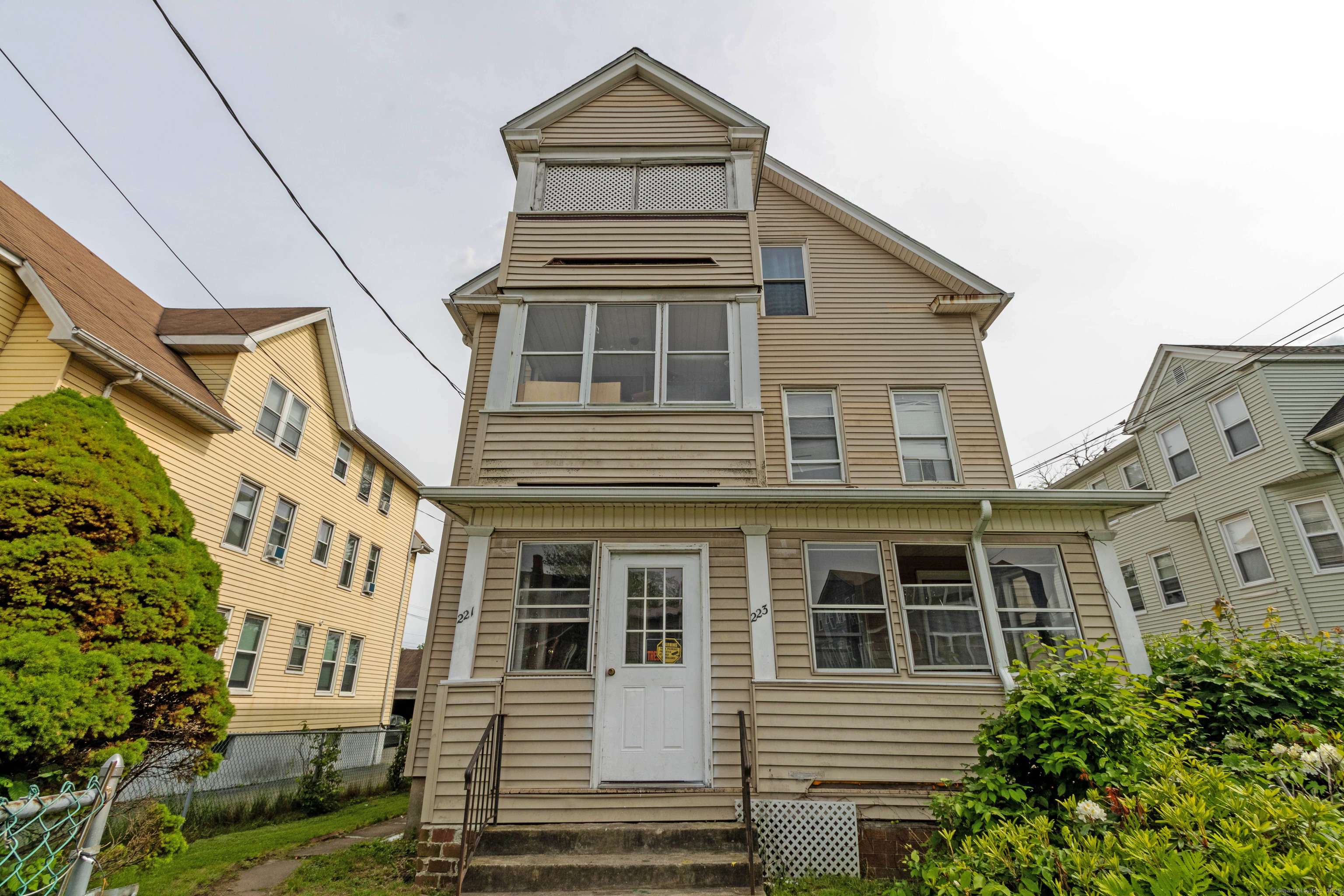 Hartford, CT 06114,221 White Street
