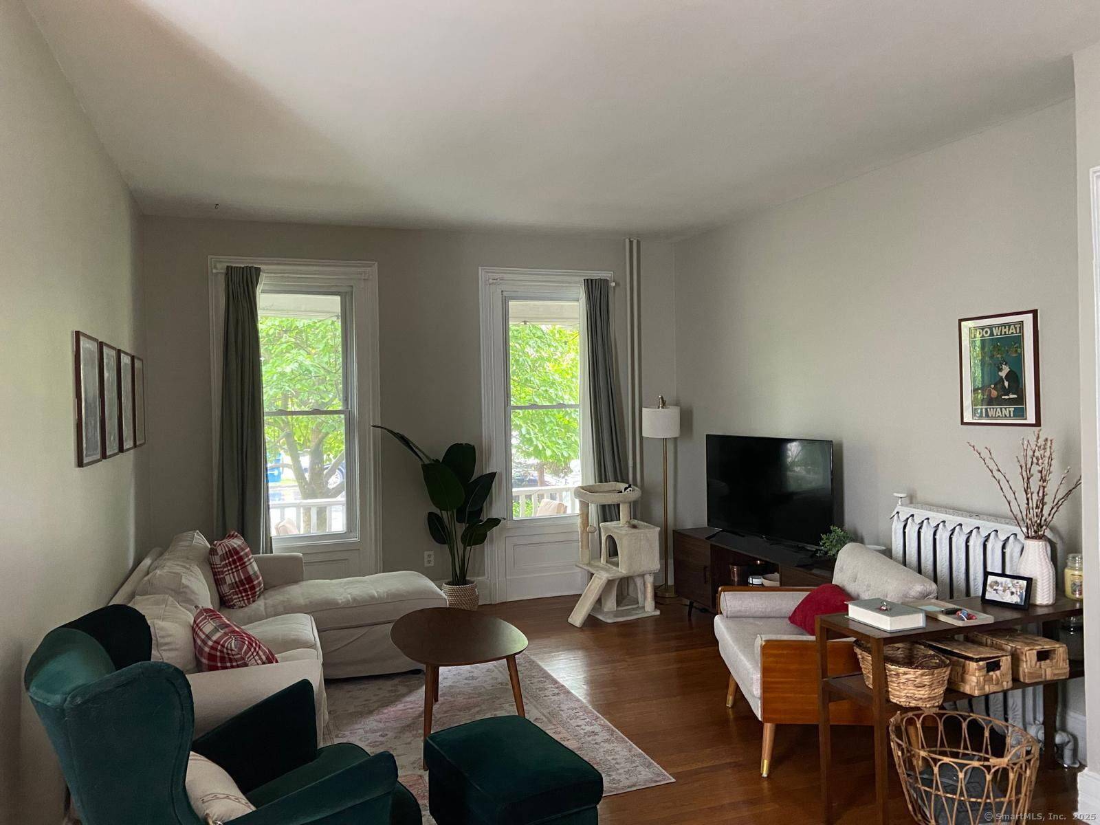 New Haven, CT 06511,801 Orange Street