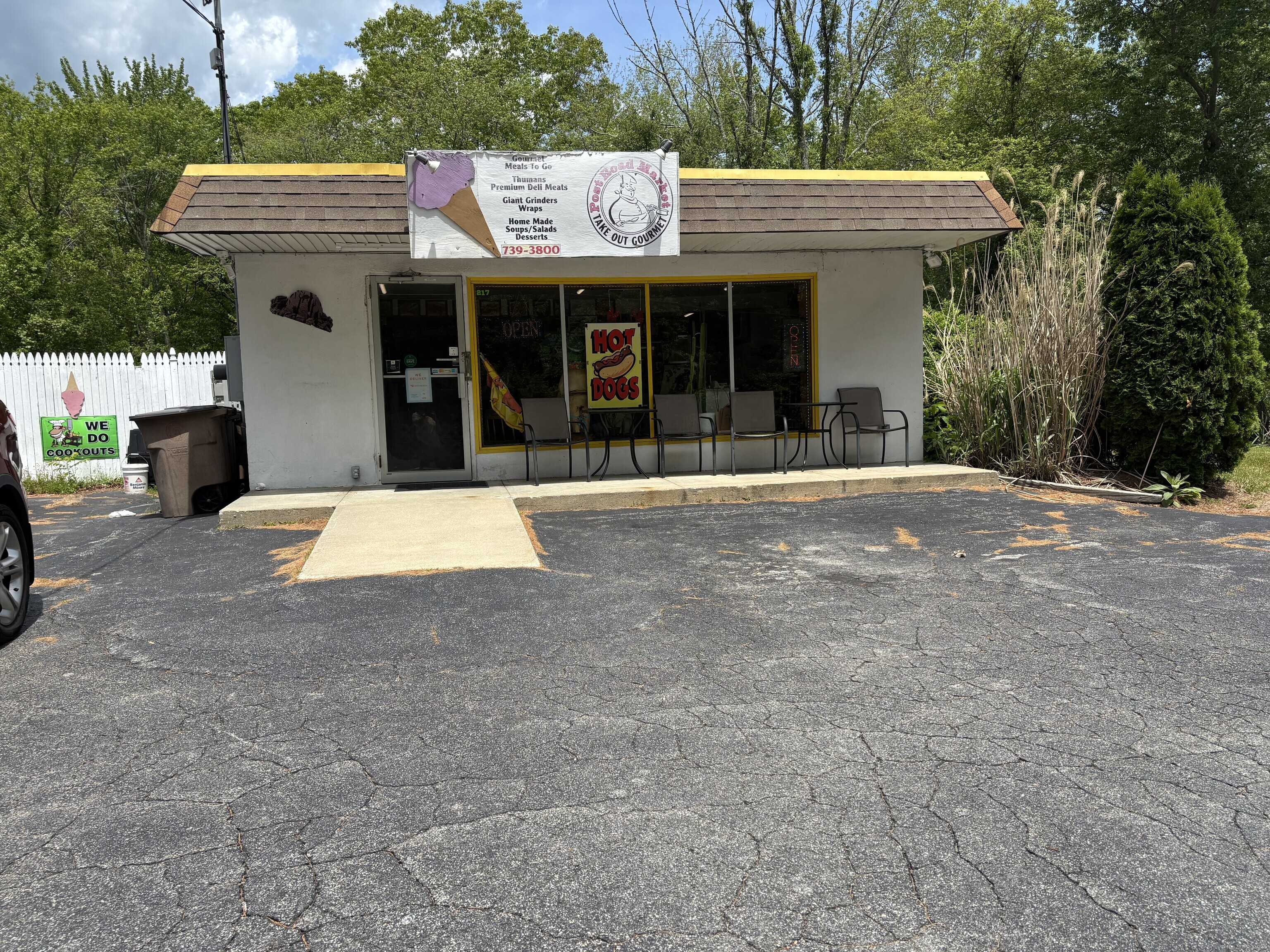 East Lyme, CT 06333,217 Boston Post Road