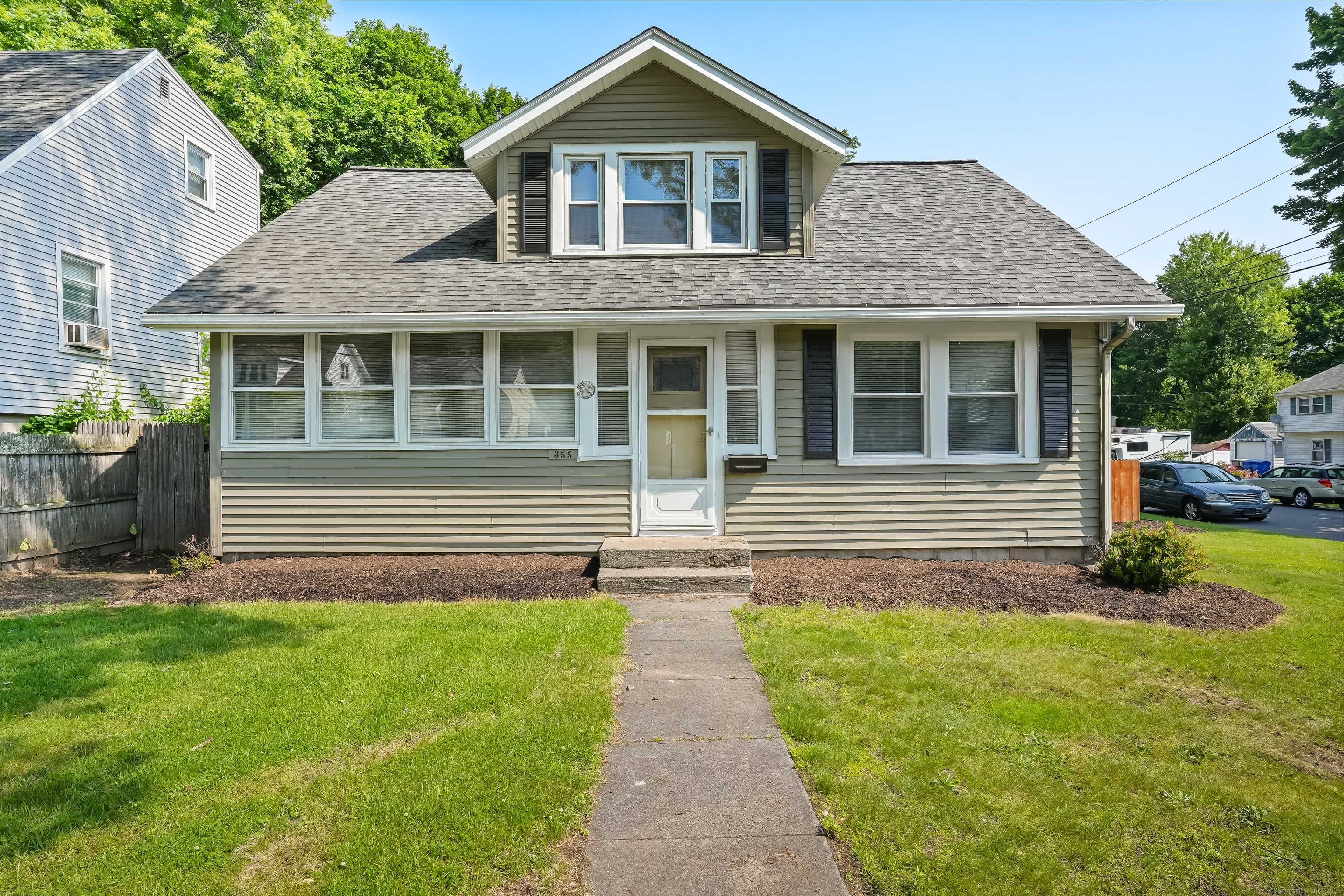 Bristol, CT 06010,355 Farmington Avenue