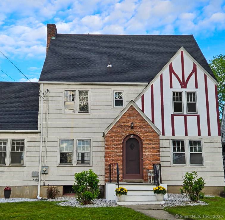 West Hartford, CT 06119,25 South Highland Street