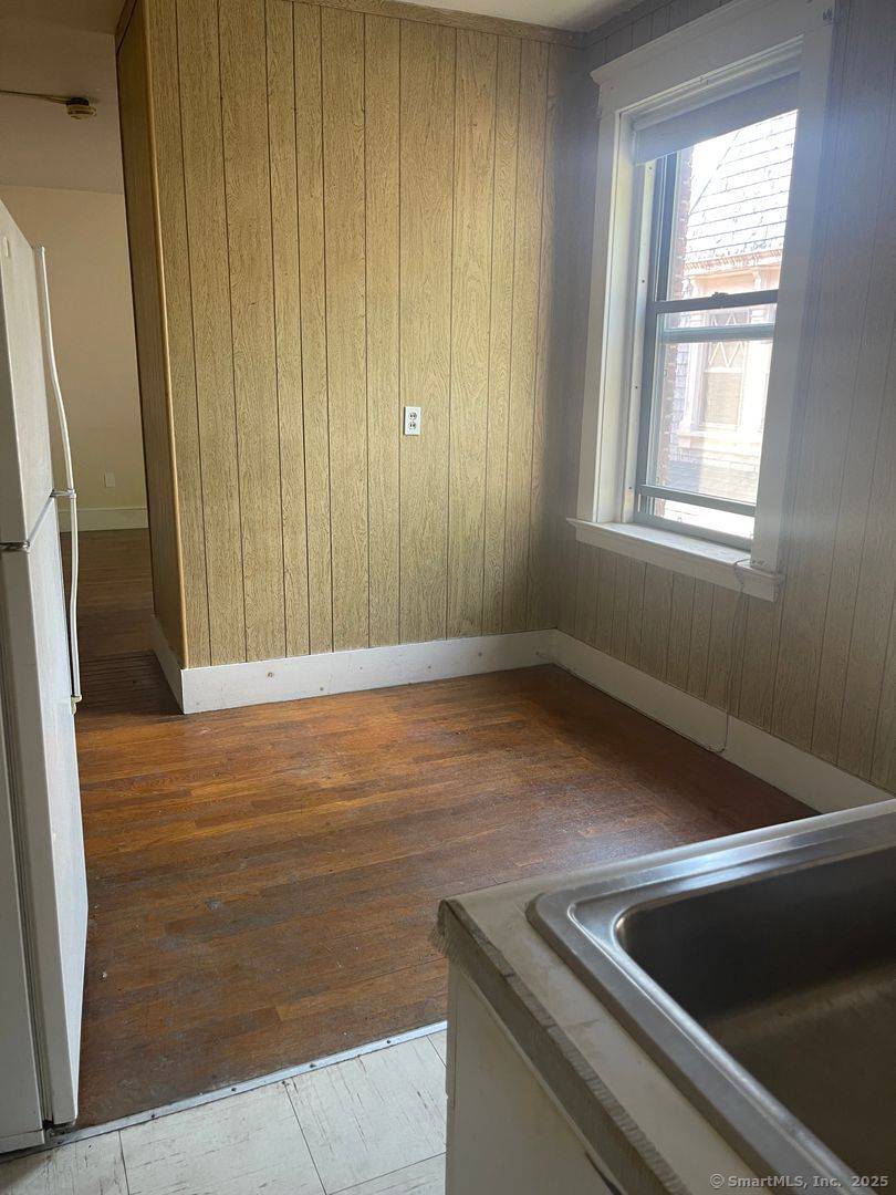 New Haven, CT 06511,644 Orange Street #1B