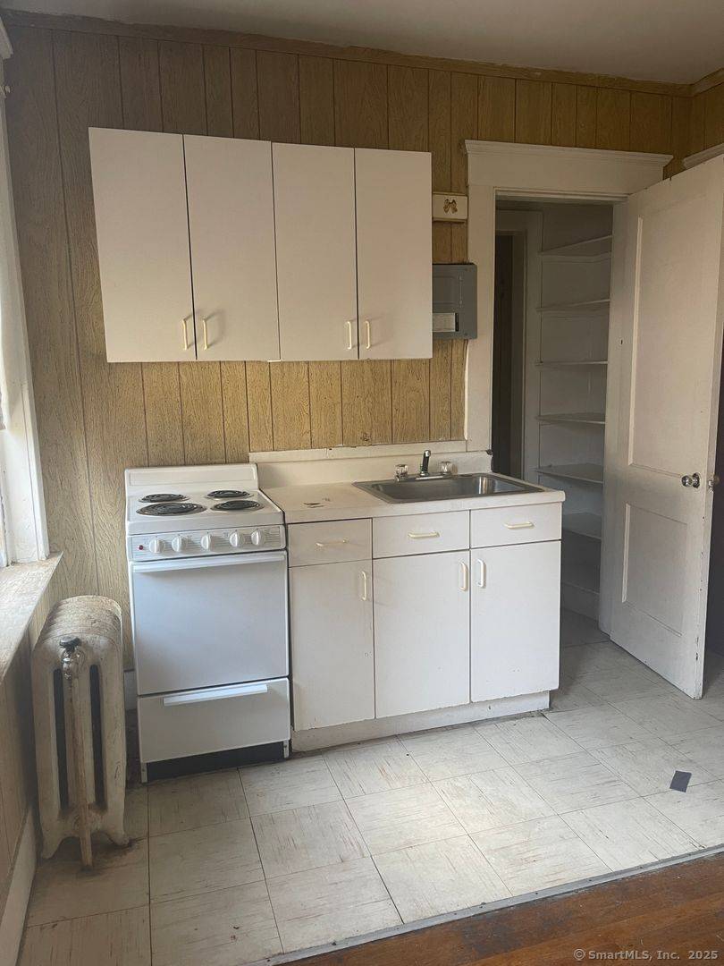 New Haven, CT 06511,644 Orange Street #1B
