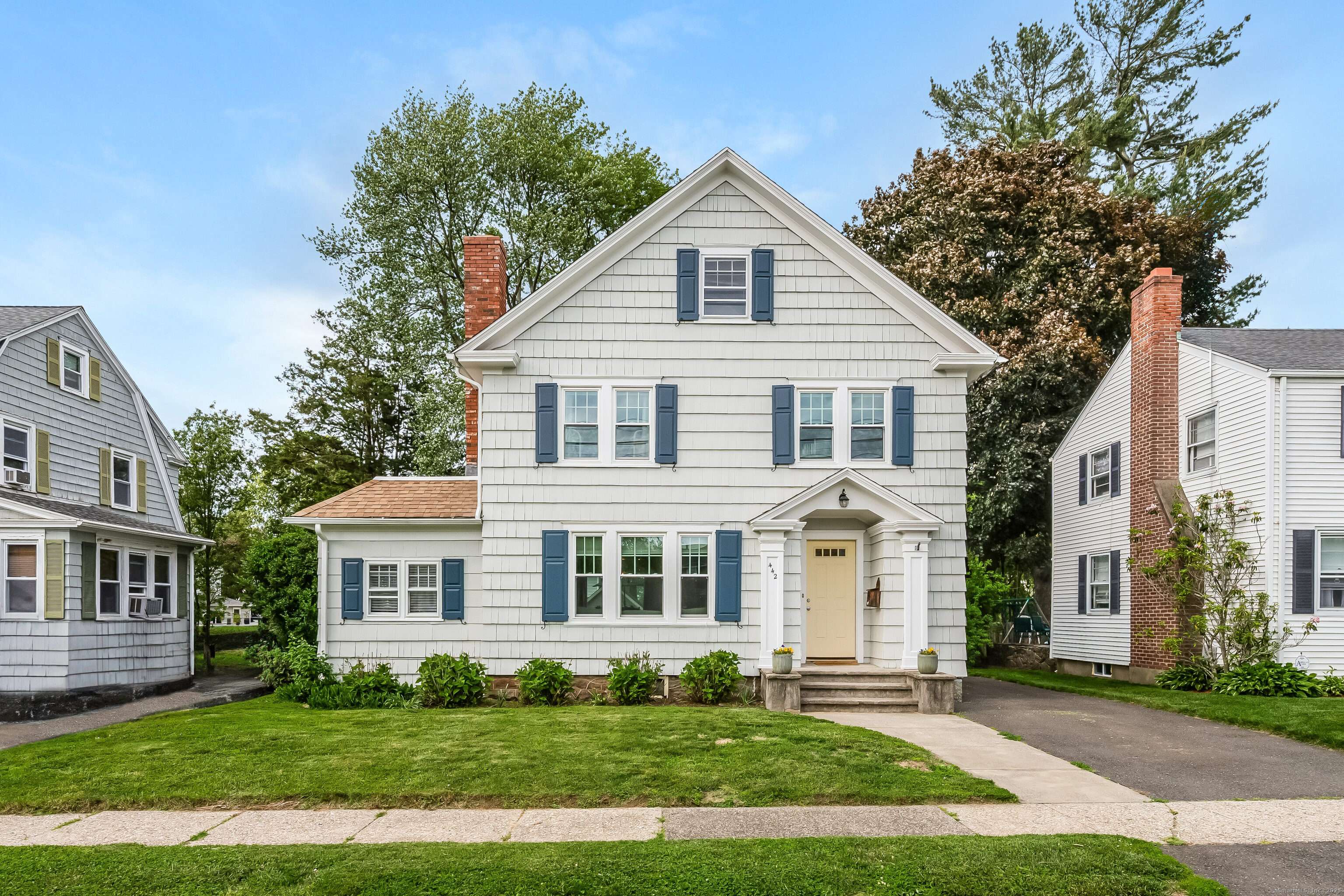 Stratford, CT 06614,442 Woodstock Avenue