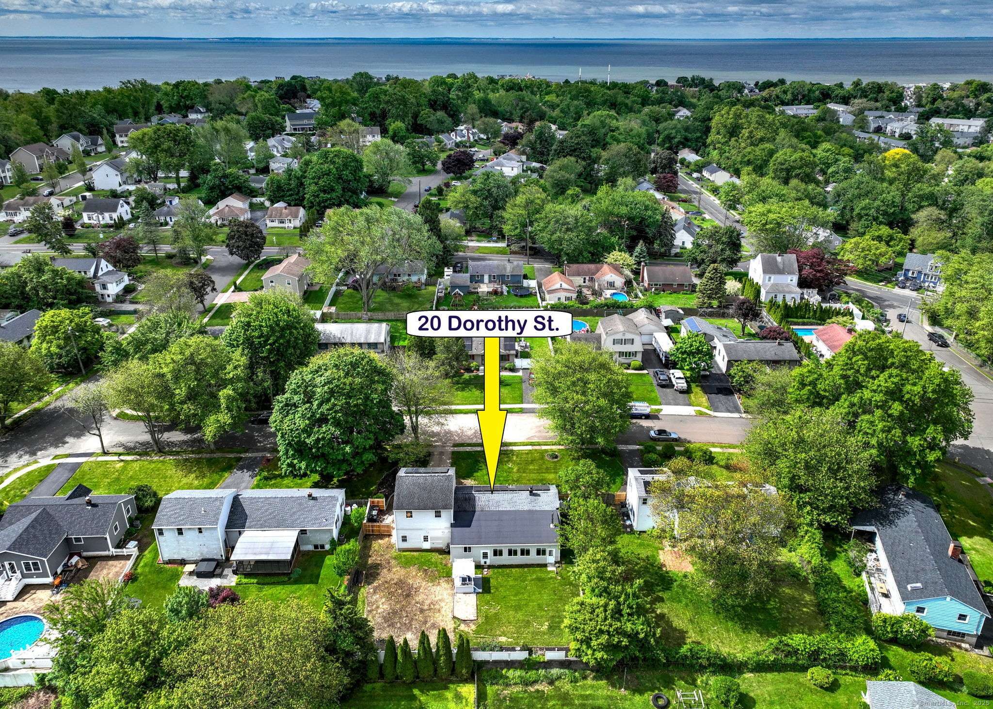 Milford, CT 06460,20 Dorothy Street