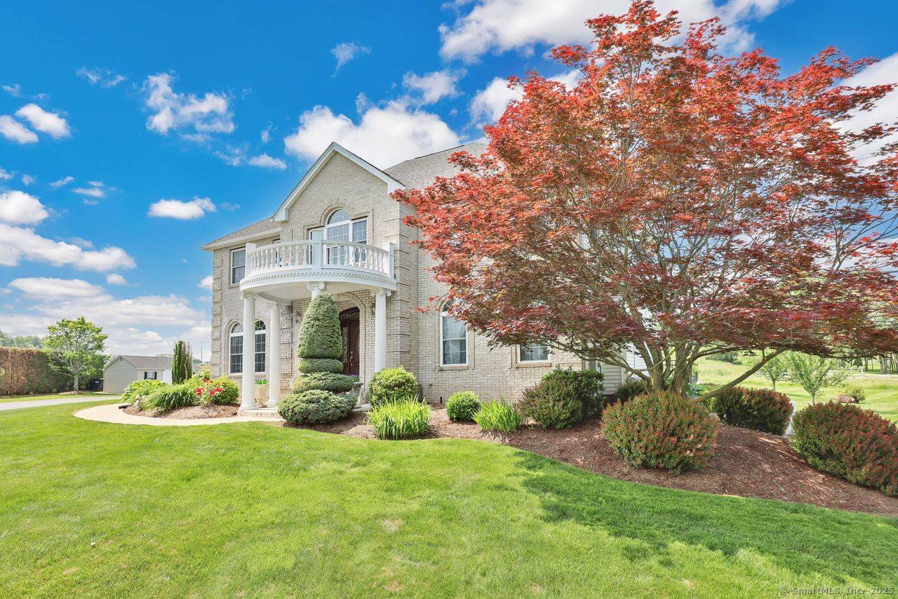 Suffield, CT 06078,197 Shadow Pond Lane