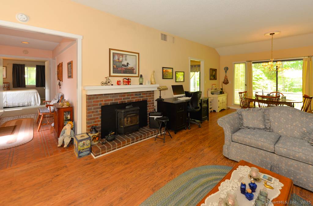 Southbury, CT 06488,572 Heritage Village #A