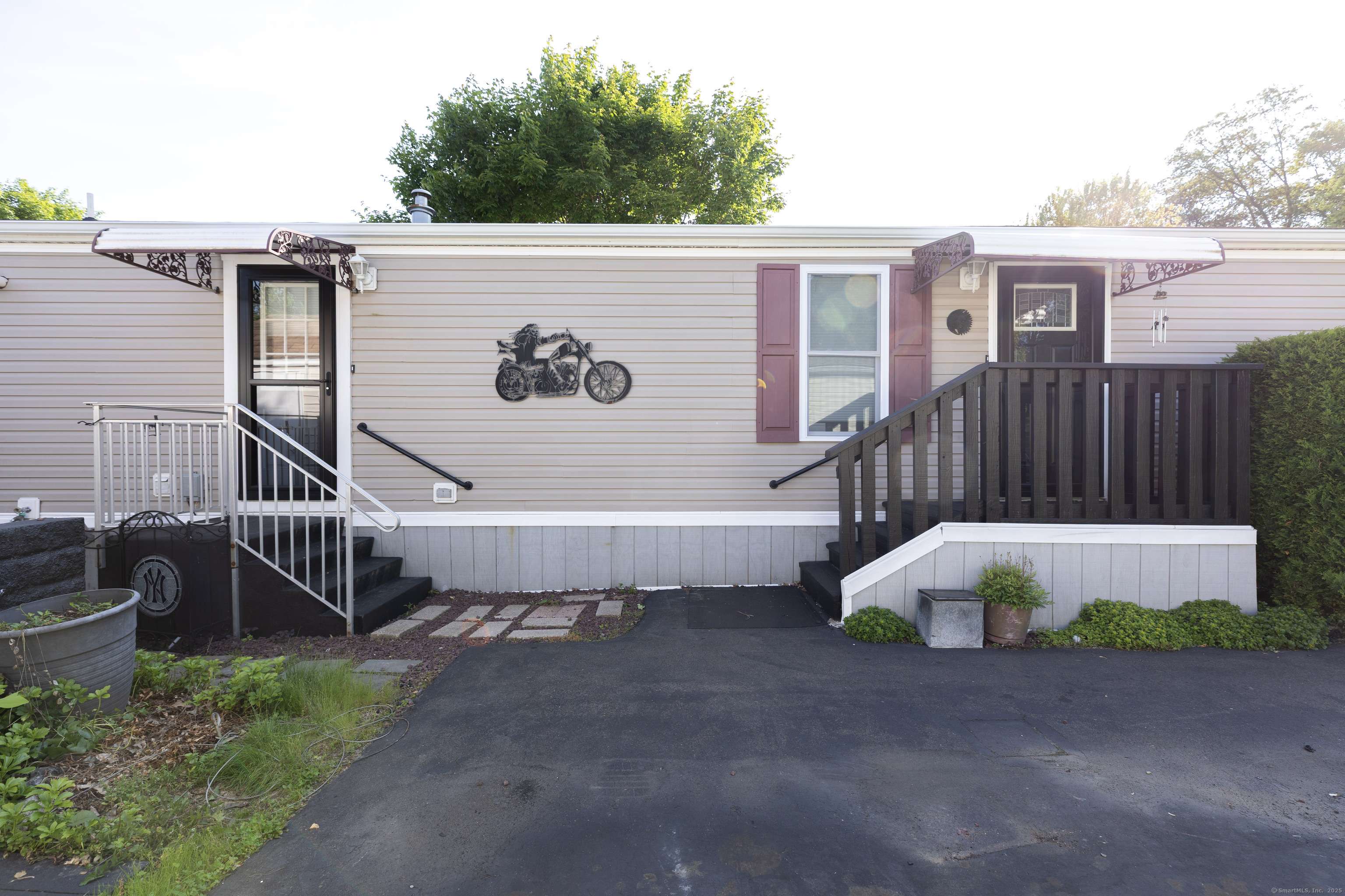Milford, CT 06460,24 Ella Circle