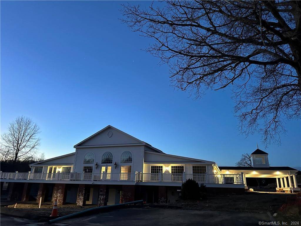 East Haddam, CT 06469,1 Banner Road #103