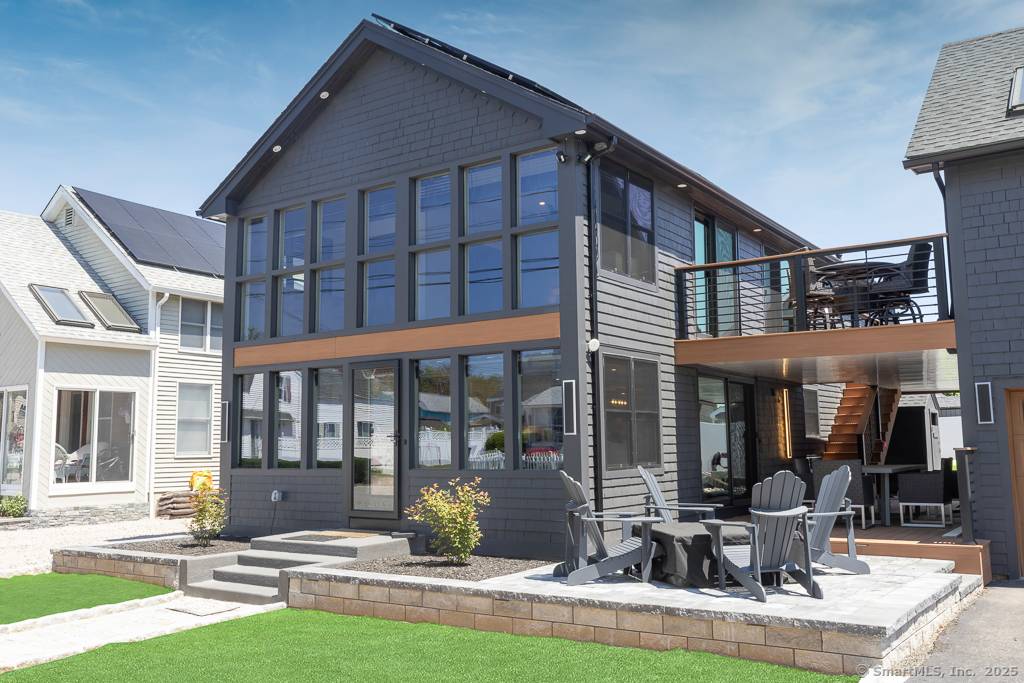 Old Lyme, CT 06371,48 Swan Avenue