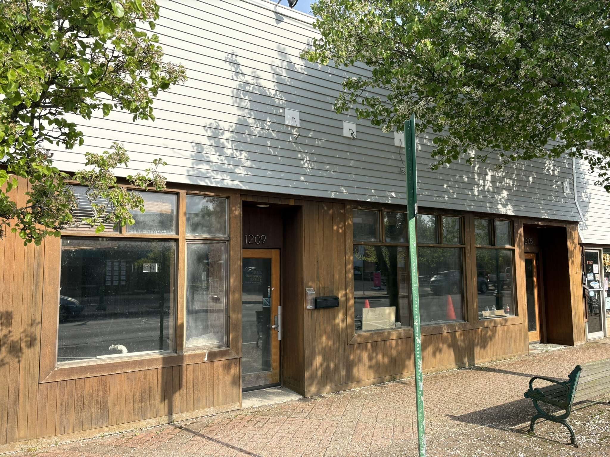 Branford, CT 06405,1205 Main Street #1205-1209