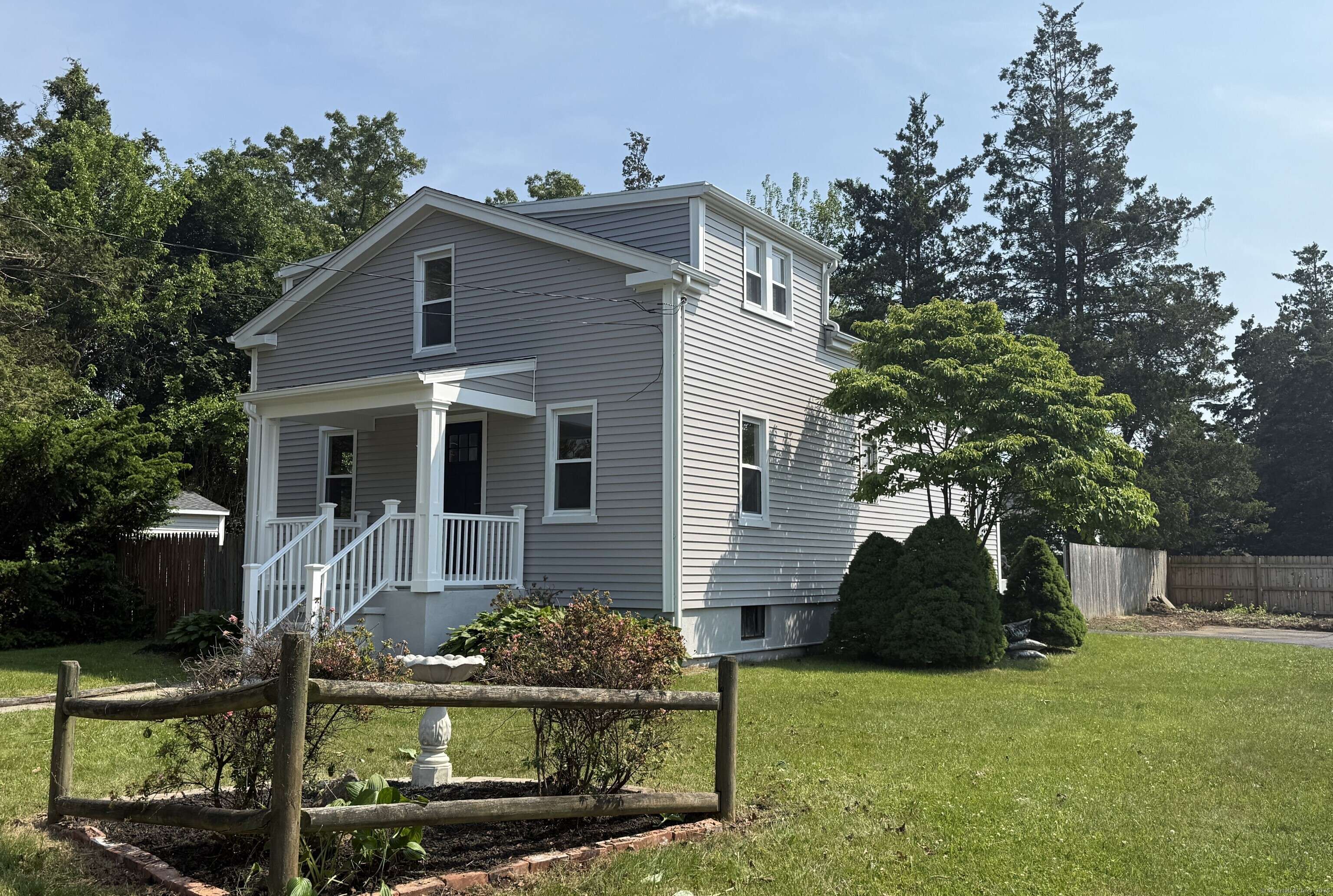 East Haven, CT 06512,42 Waldo Street