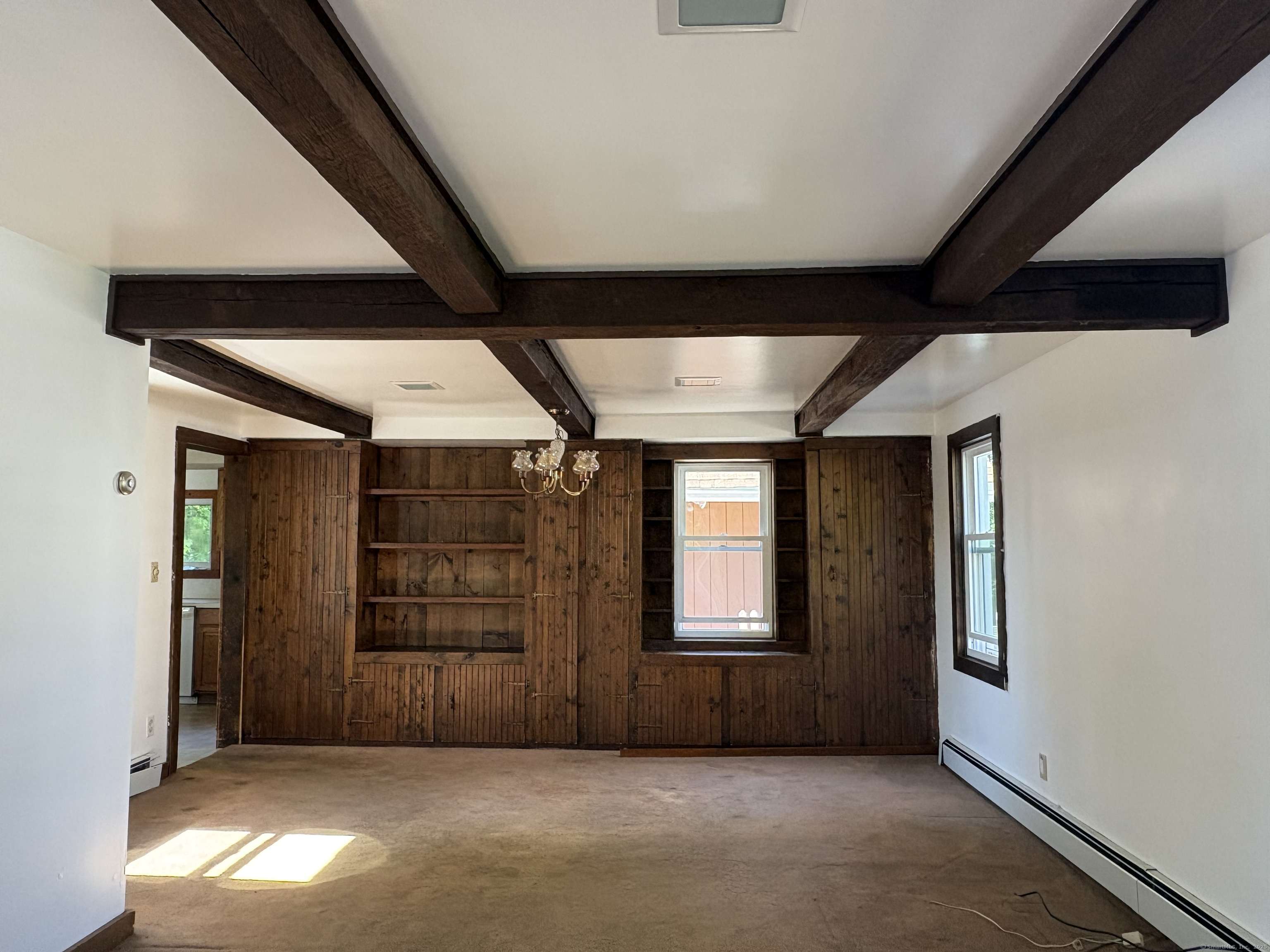 Stonington, CT 06379,4 Cherry Street