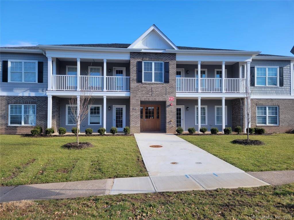 West Hartford, CT 06110,10 Berkshire Road #220