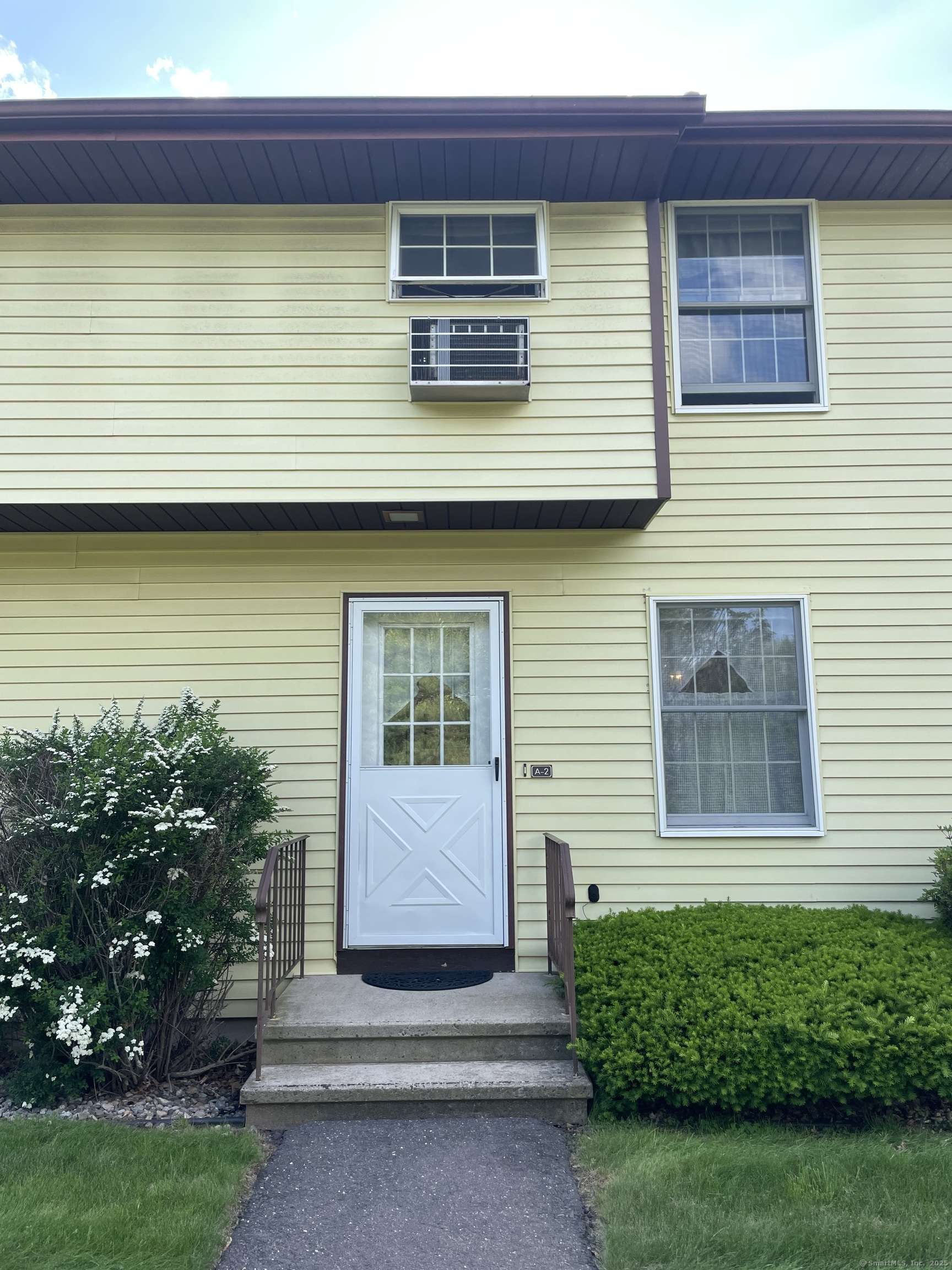 Tolland, CT 06084,268 Hartford Turnpike #APT A2