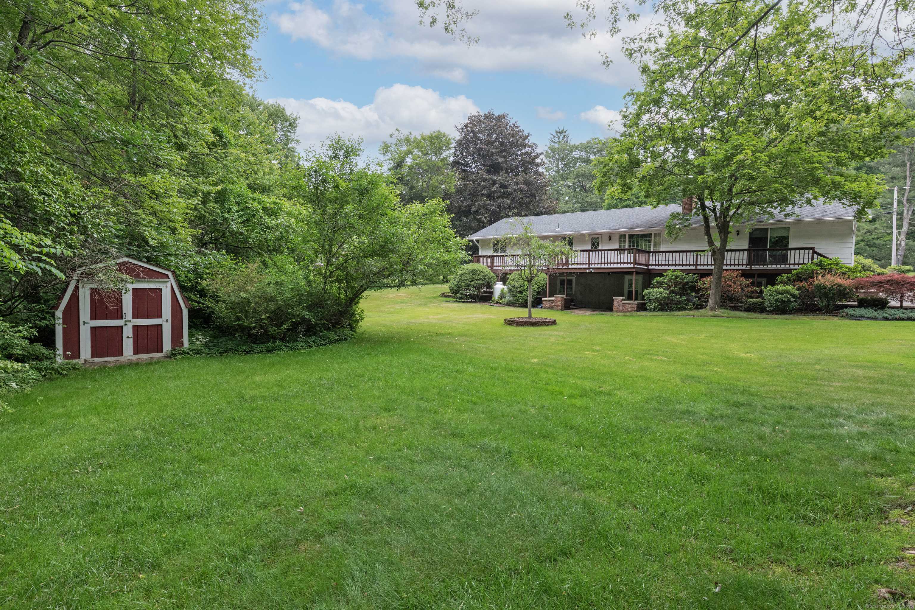 Middlebury, CT 06762,190 Allerton Farms Road