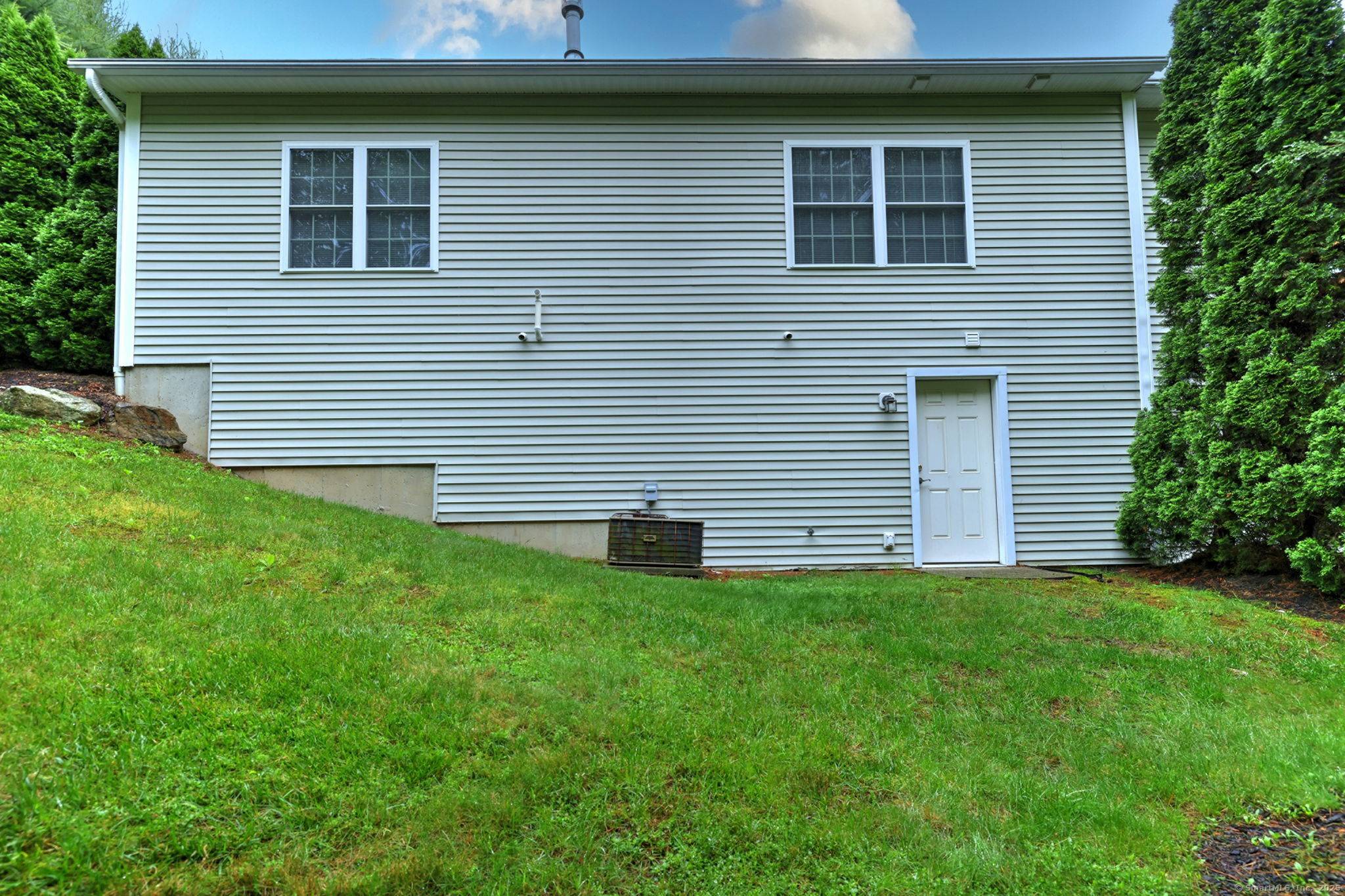 Oxford, CT 06478,123 Meadow Brook Road #123