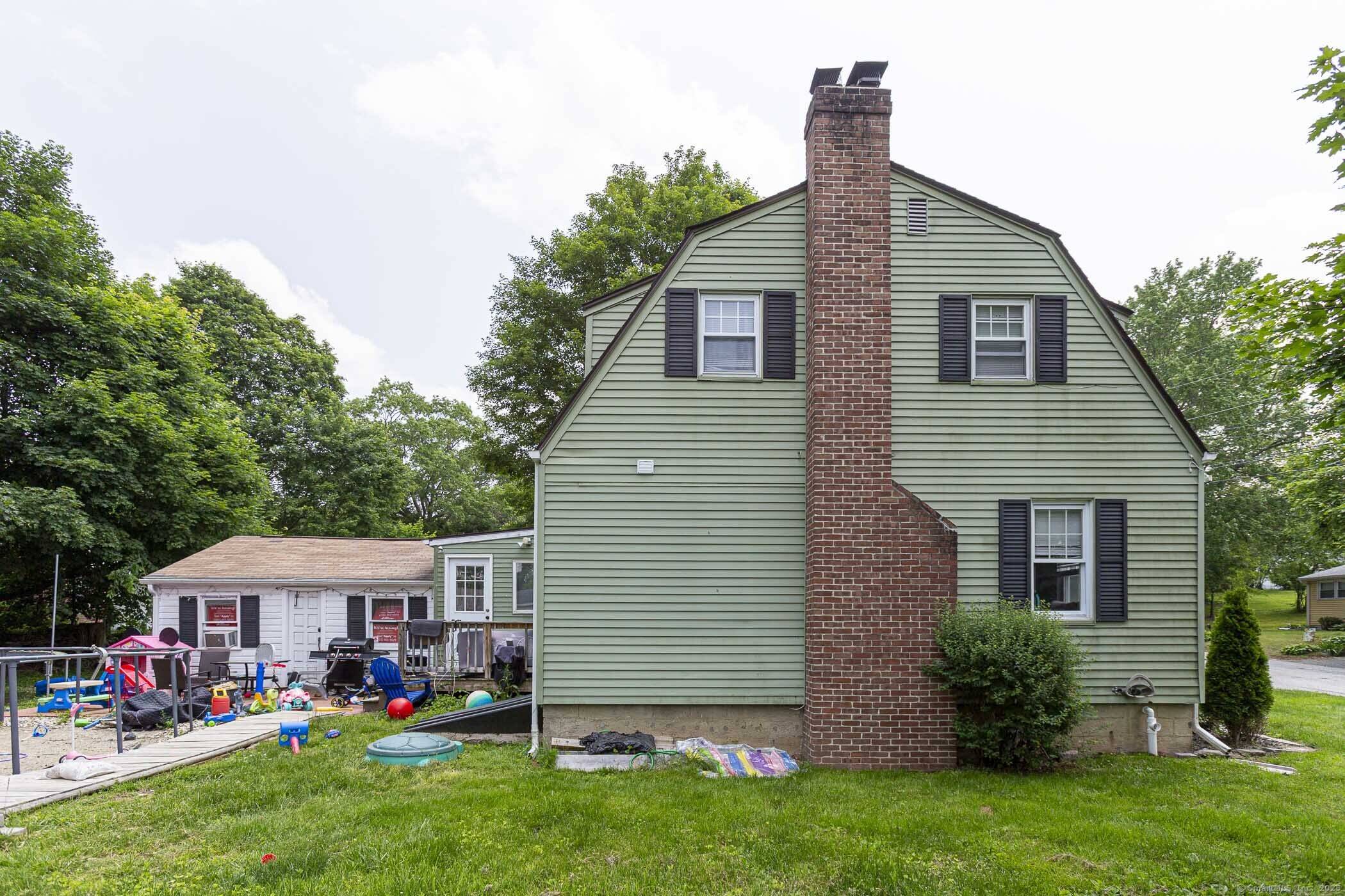Killingly, CT 06239,12 John Street