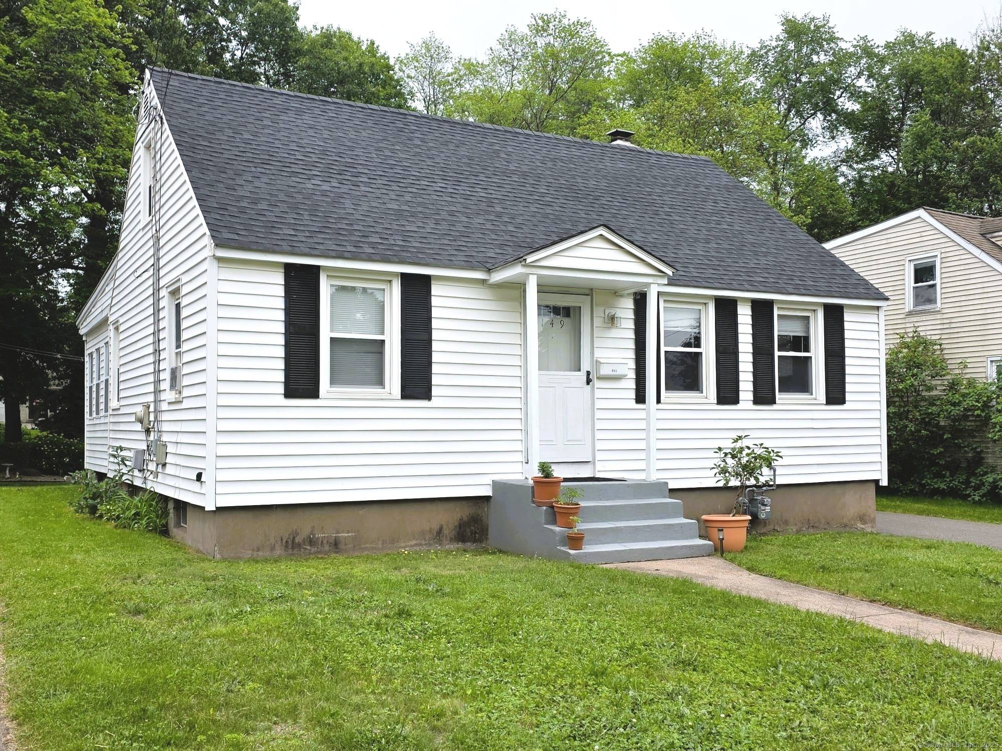 Manchester, CT 06040,149 Branford Street