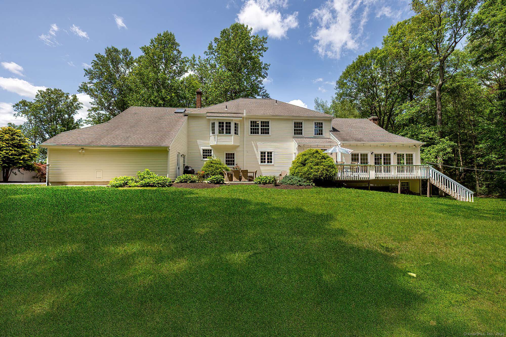Easton, CT 06612,20 Pheasant Lane
