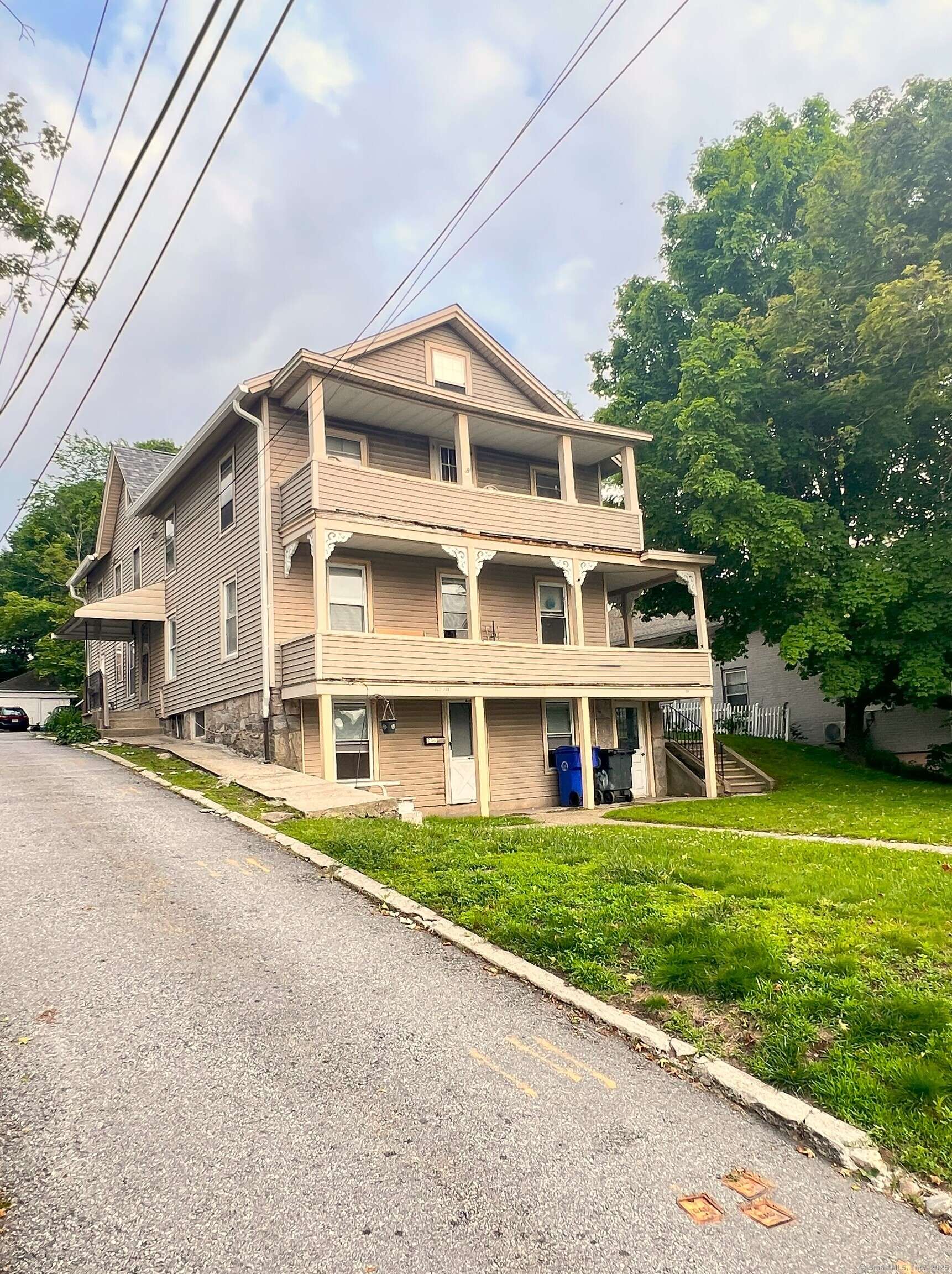 Torrington, CT 06790,238 East Main Street
